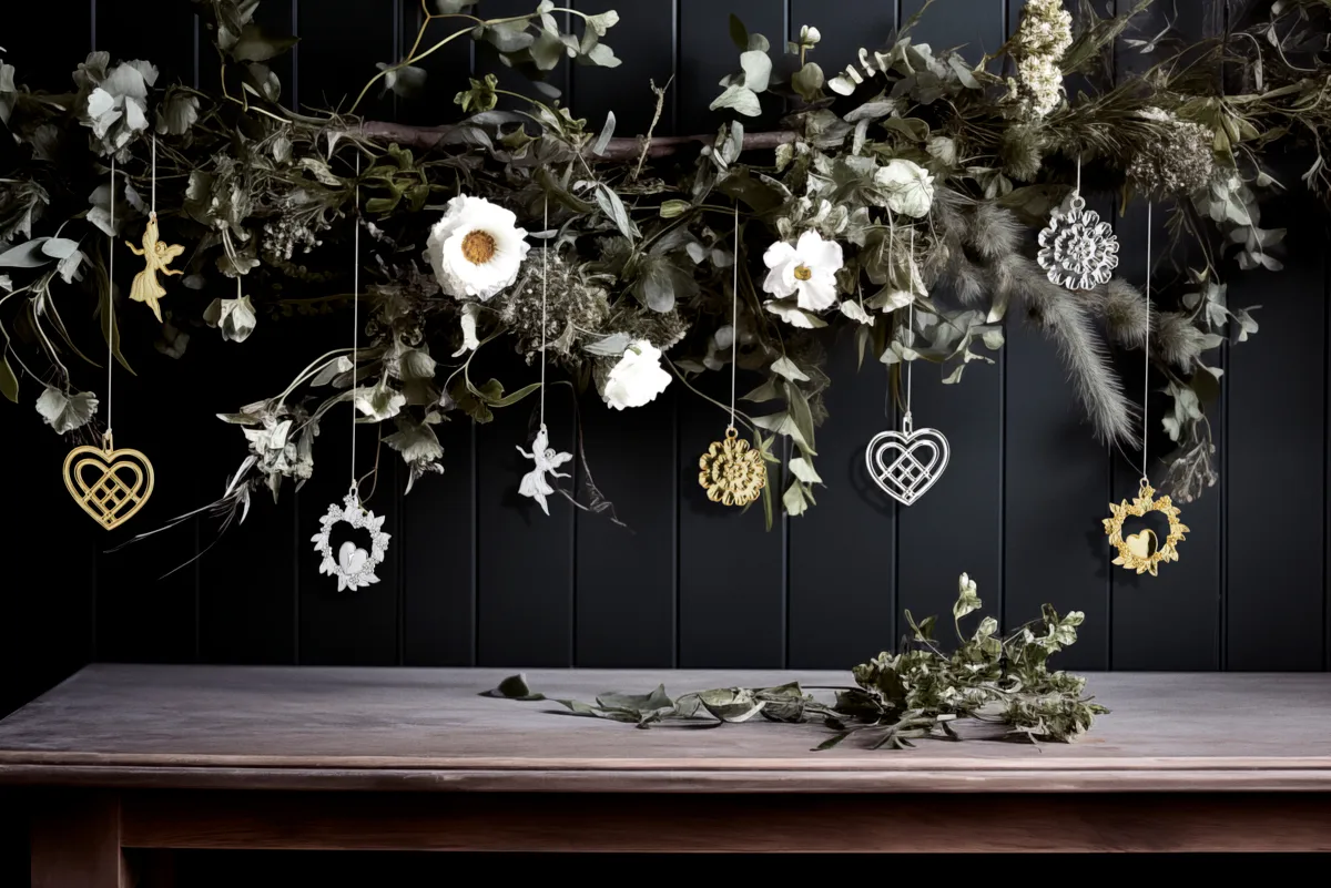 Enfeite de Natal Dancing Angel 7 cm, Folheado a ouro Rosendahl