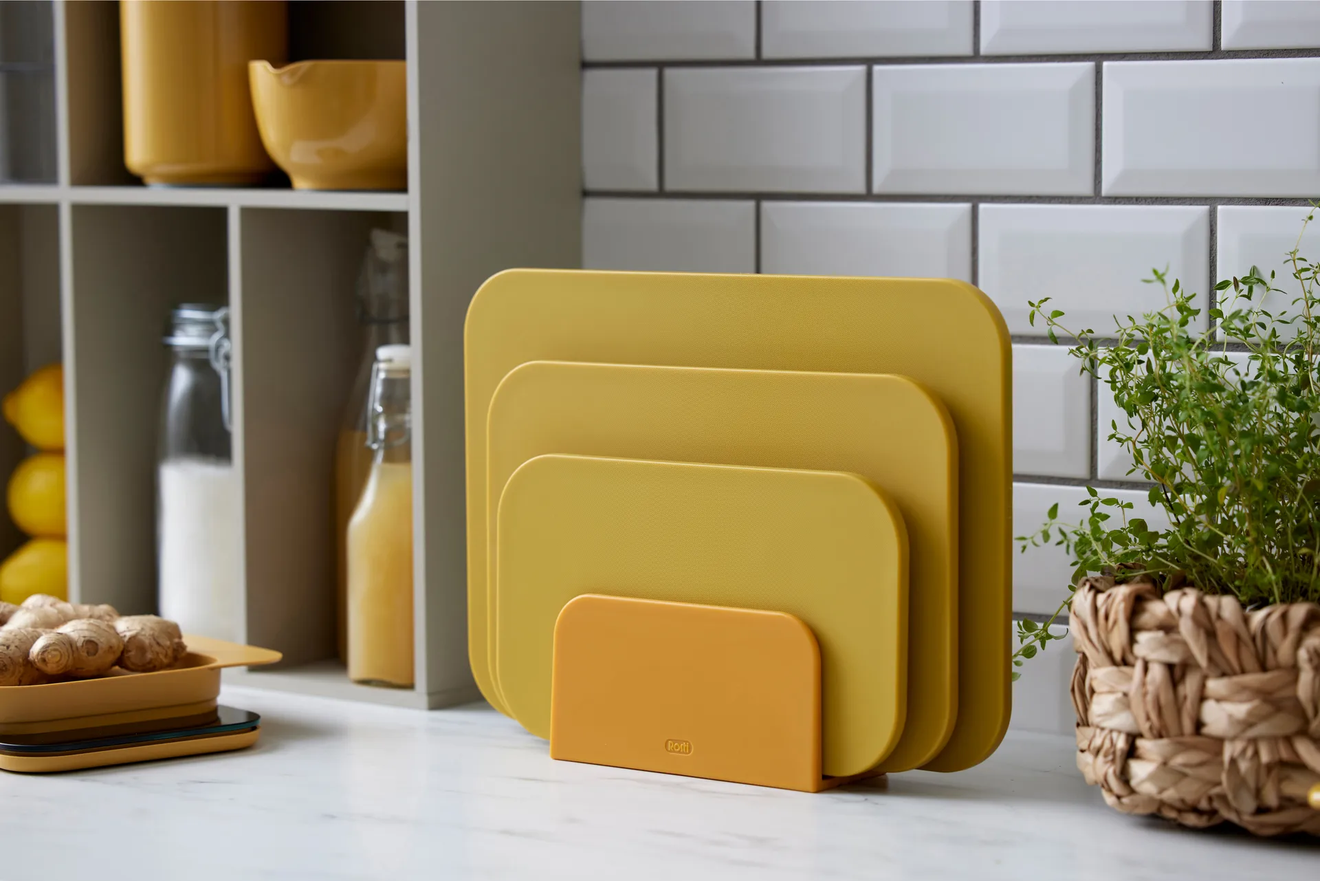 Conjunto Choptima tábua de cortar - 3 peças e suporte, Curry Rosti