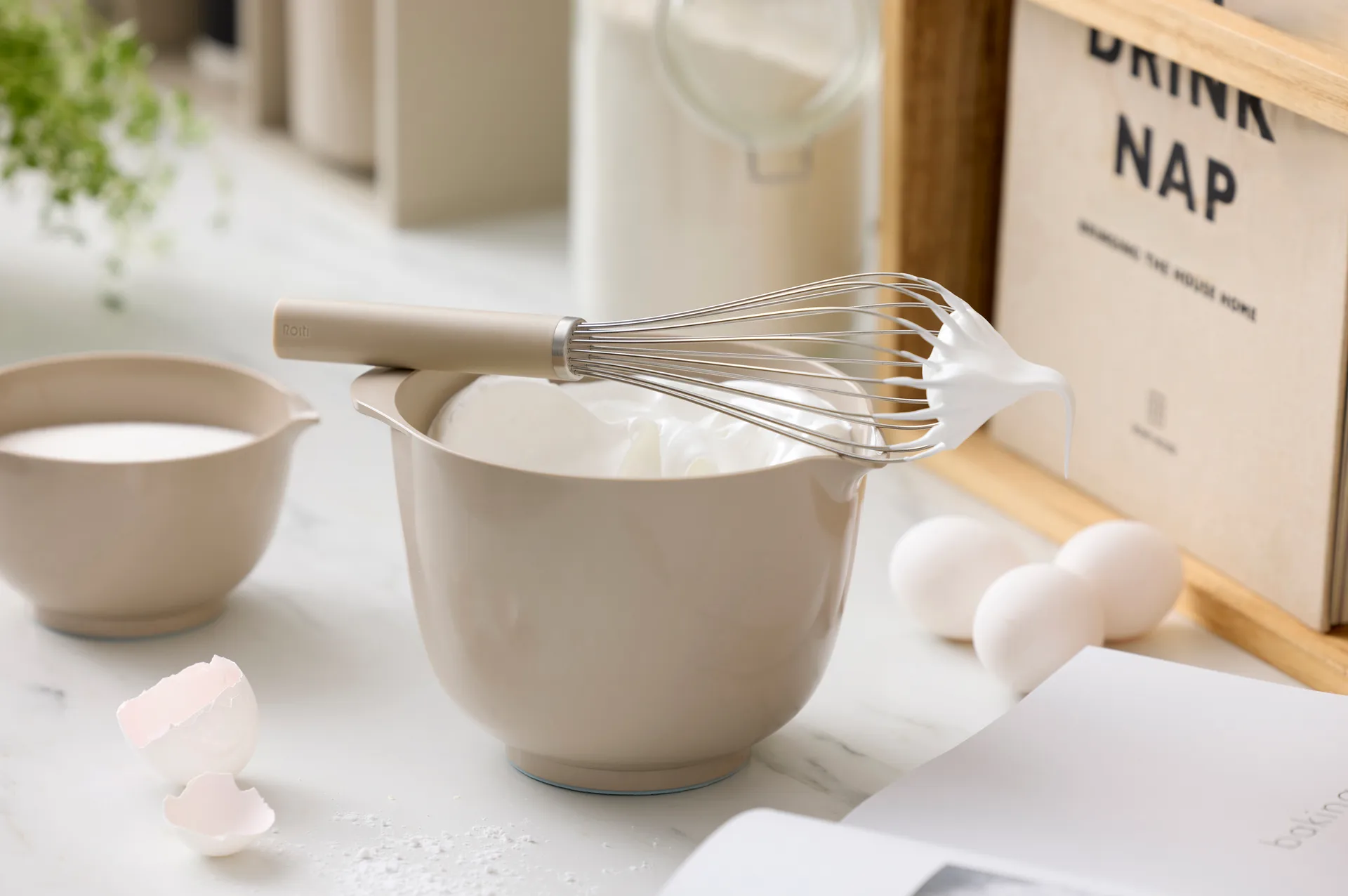 Emma batedor de arame em aço 27 cm, Húmus Rosti