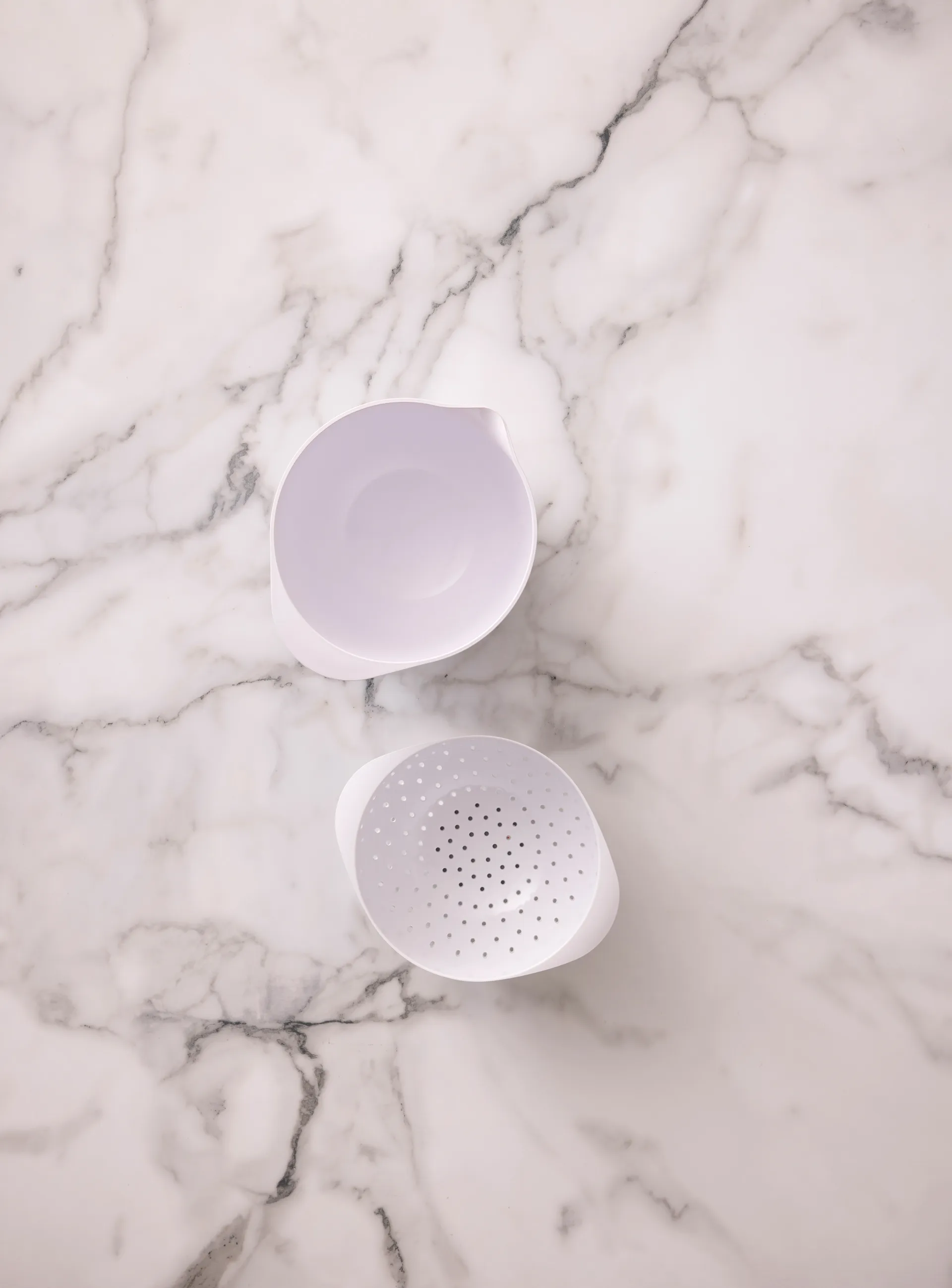 NEW Margrethe taça com escorredor, Branco, 1,5 litros Rosti