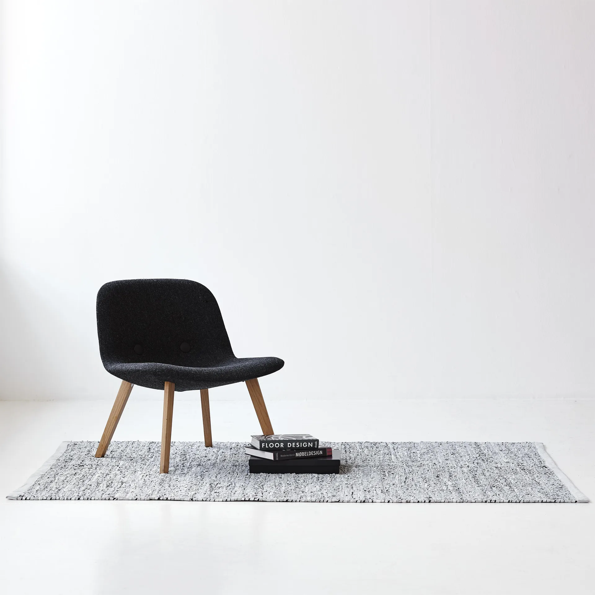 Tapete Leather 60x90 cm, light grey (cinza claro) Rug Solid