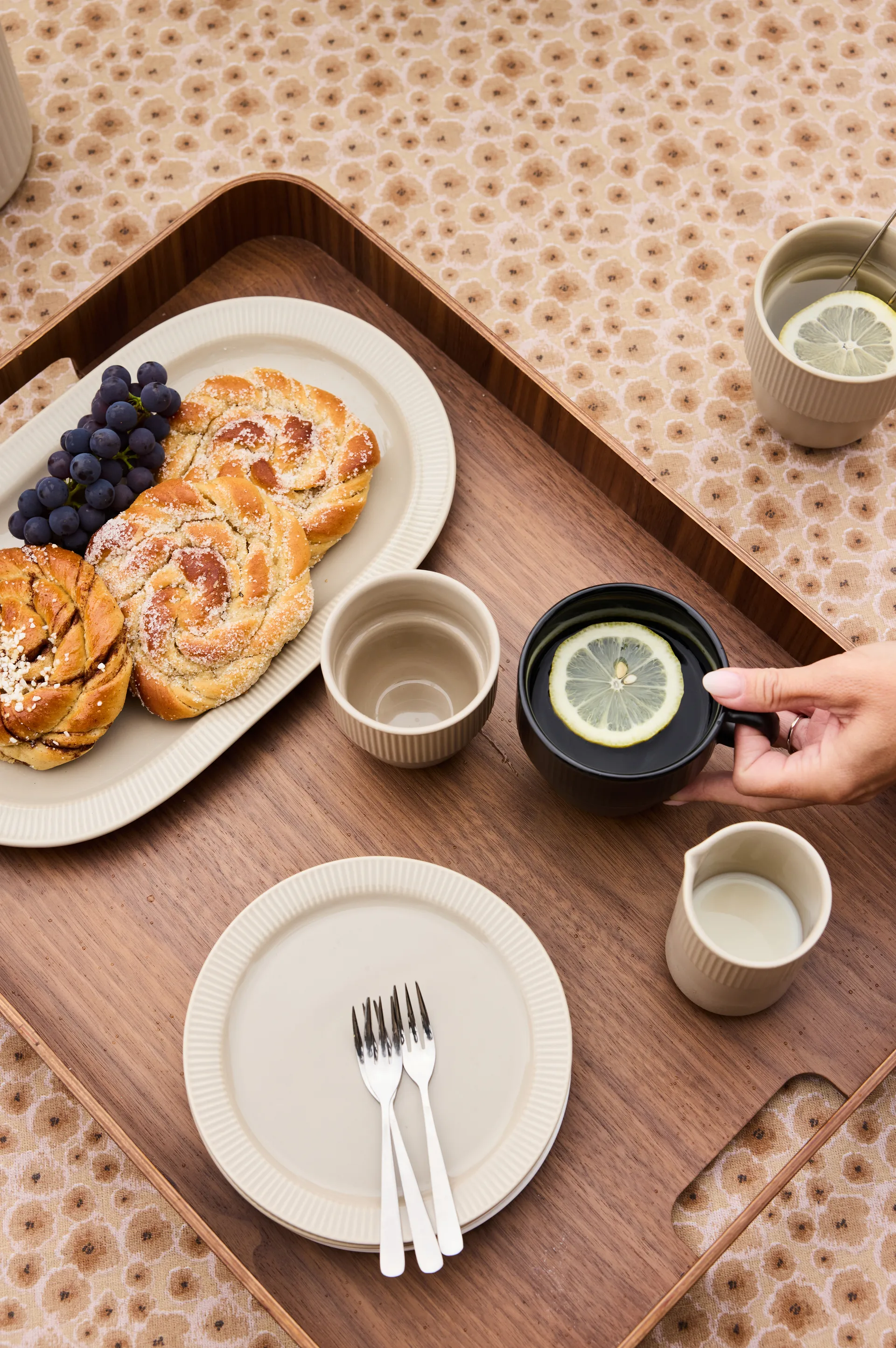 Caneca térmica Inka 37,5 cl, Beige-warm gray Sagaform