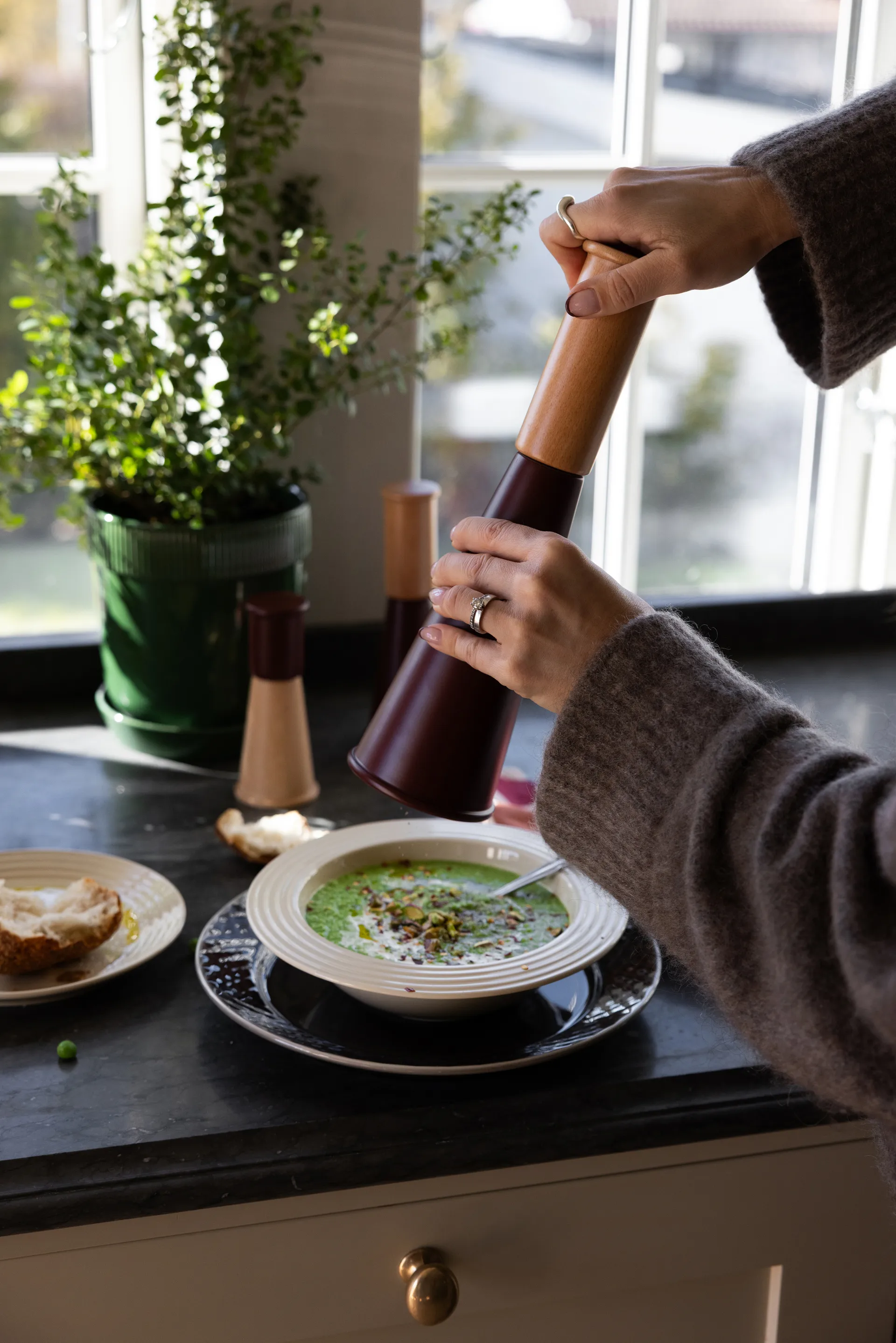 Gurken moinho de sal e pimenta grande 32 cm, Vermelho-castanho Sagaform