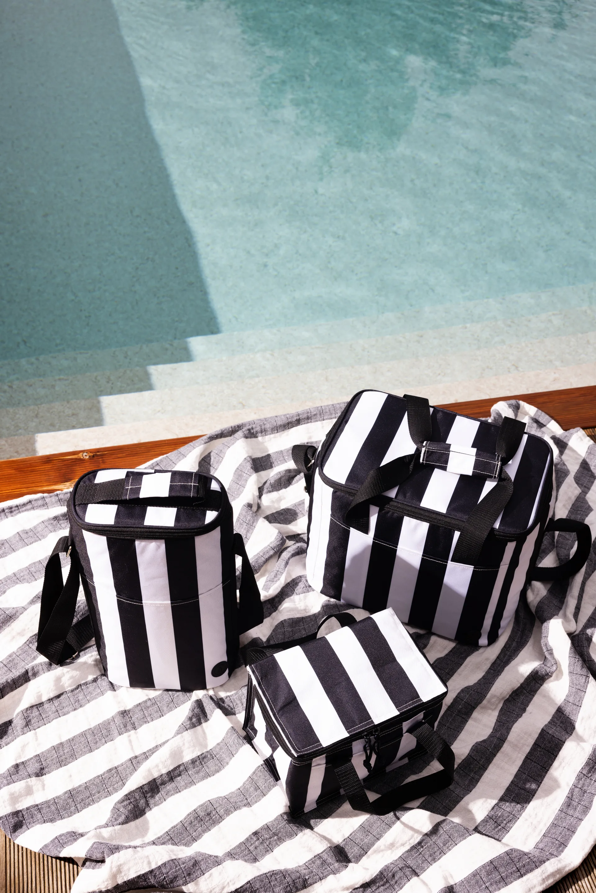 Manta Emilie 130x170 cm, Preto-branco Sagaform