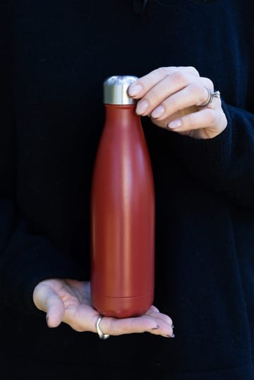 Nils garrafa de metal 50 cl - Vermelho Pantone - Sagaform