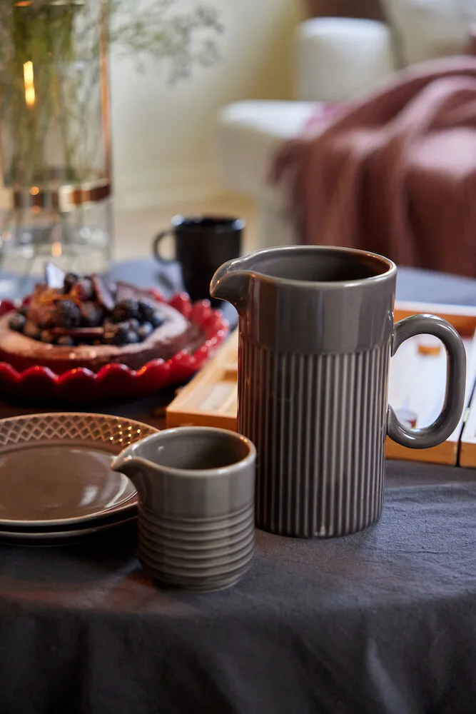 Toalha de mesa Edith redonda Ø180 cm, Cinza Sagaform