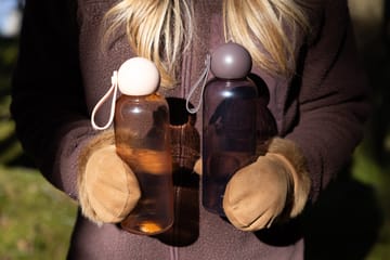 Ture garrafa de água 60 cl - Castanho Pantone - Sagaform