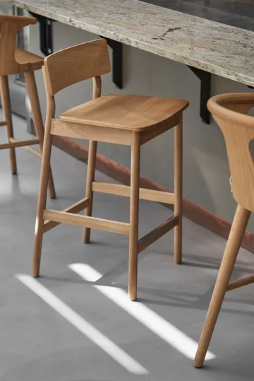 Banco alto Horizon 67 cm - Laqurered oak - Scandi Living
