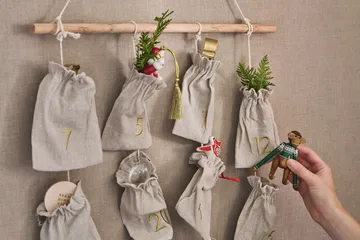 Calendário do advento Joyful 75 cm - Beige - Scandi Living