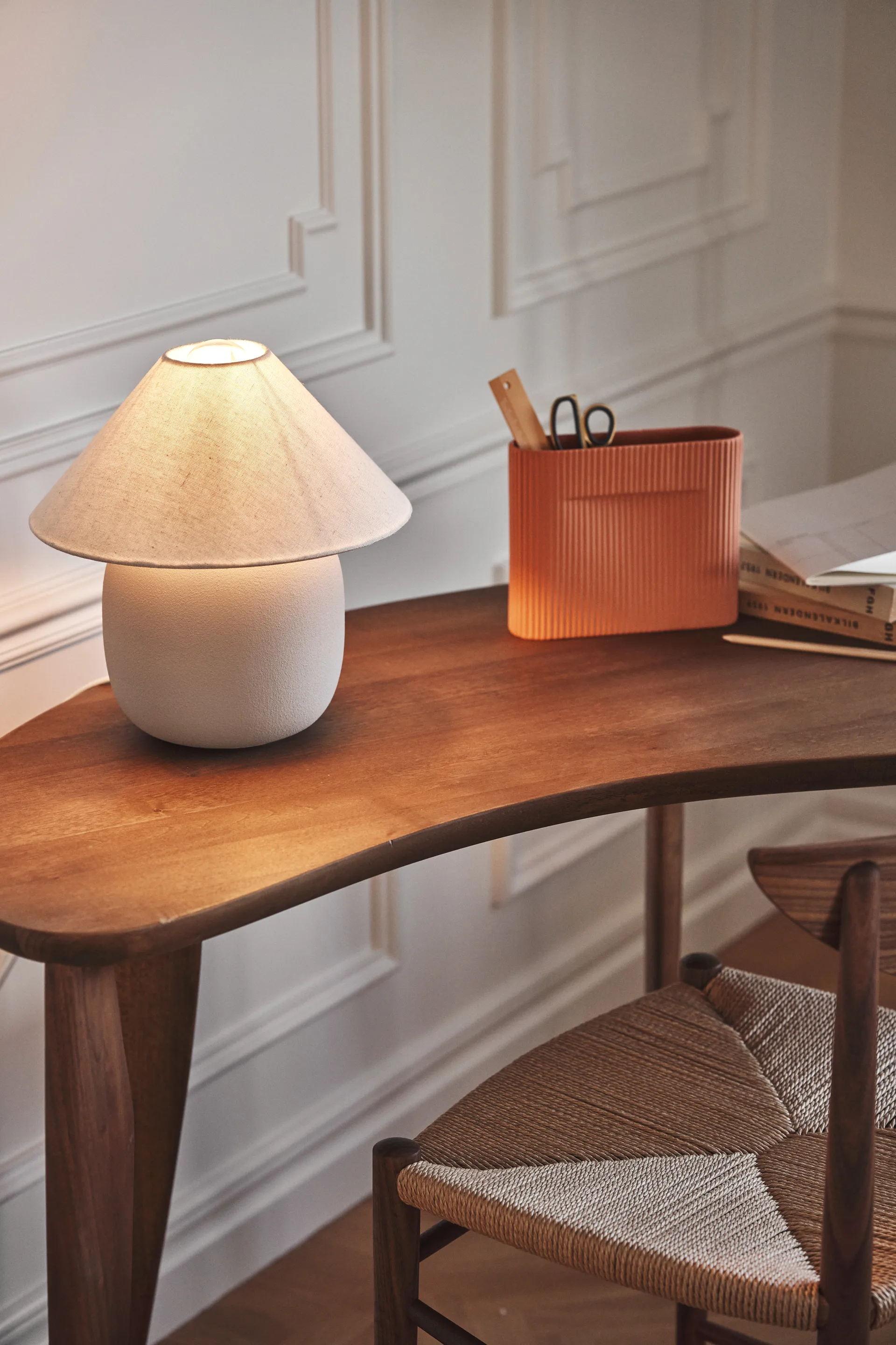 Candeeiro de mesa Boulder 29 cm beige-white Scandi Living