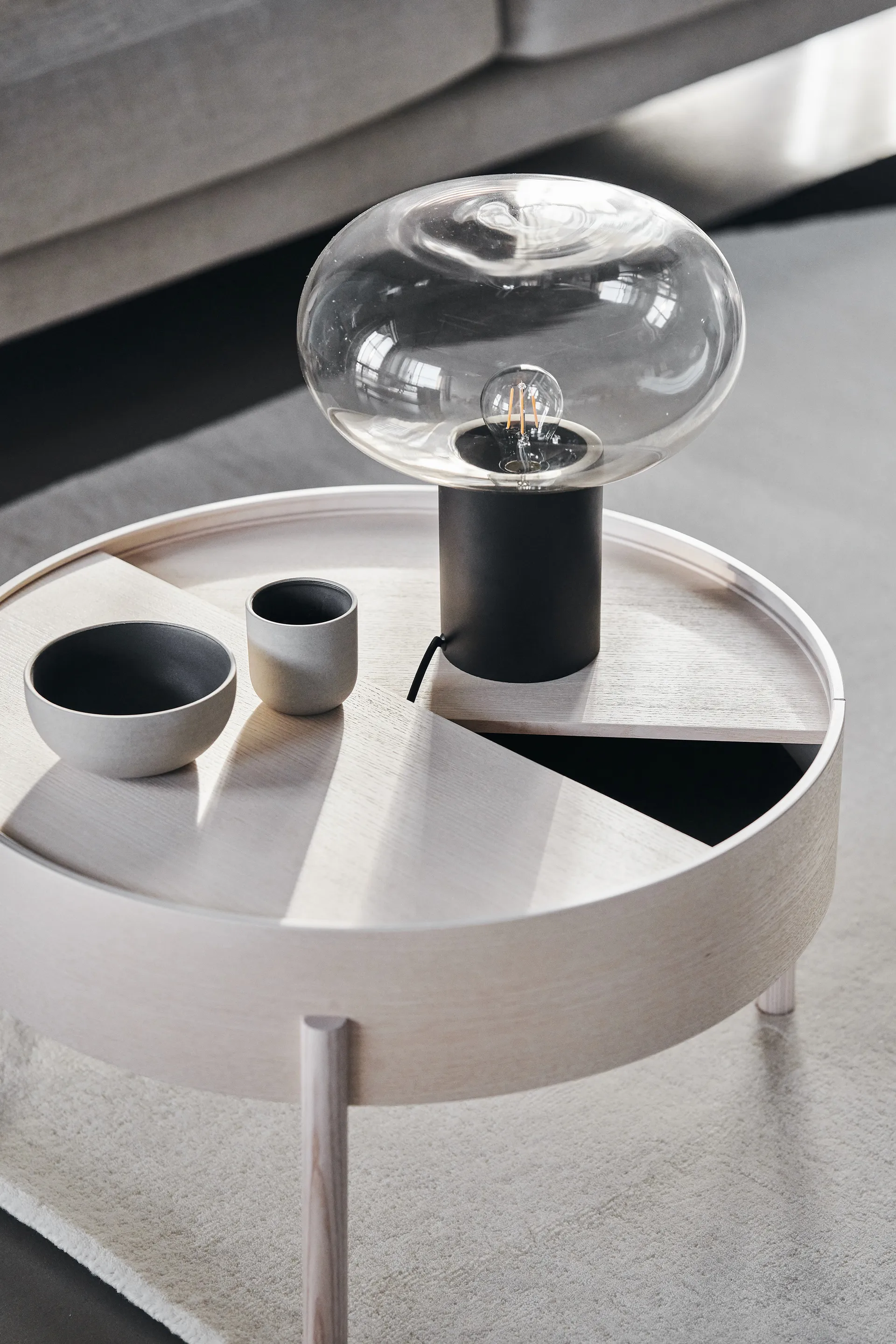 Candeeiro de mesa Rising 35,5 cm, Preto  Scandi Living