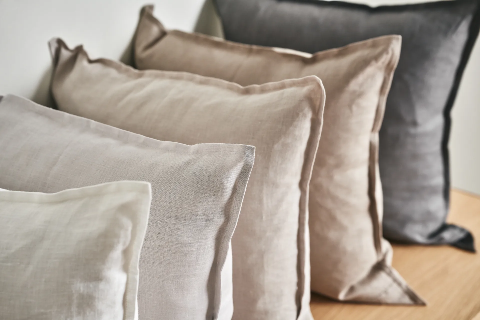 Capa de almofada de linho Calm 50x50 cm, Icy Grey Scandi Living