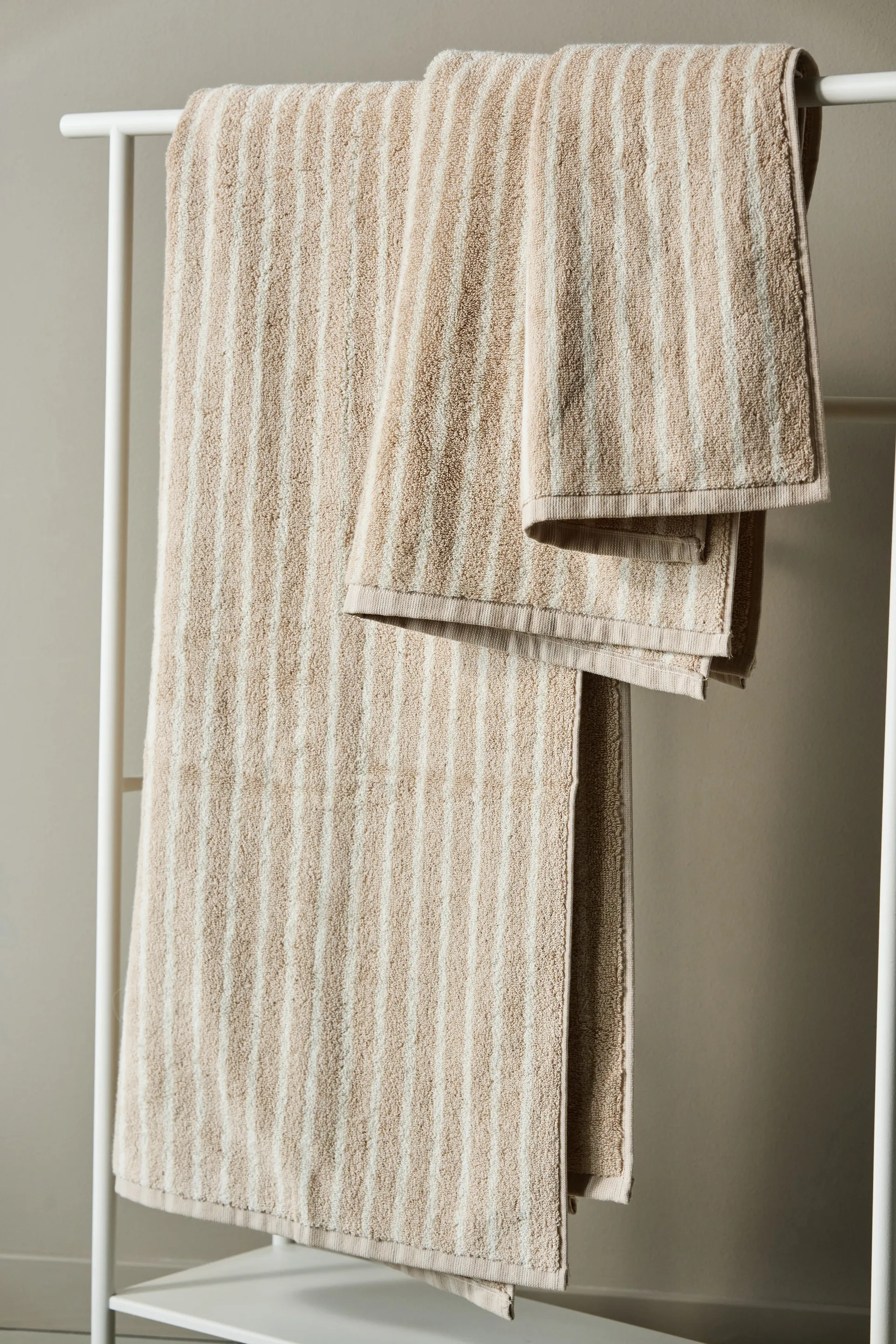 Conjunto de toalhas Drift 4 peças - Bege-branco,  Scandi Living