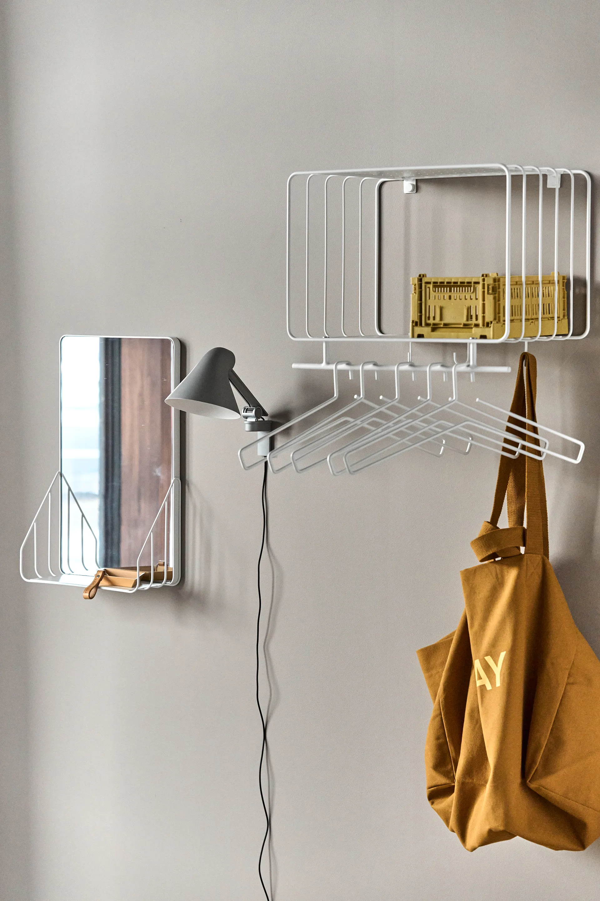 Espelho Nod com prateleira 30x50 cm, White Scandi Living