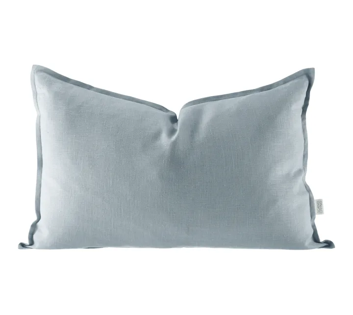Fronha Calm em linho 40x60 cm - Azul céu - Scandi Living