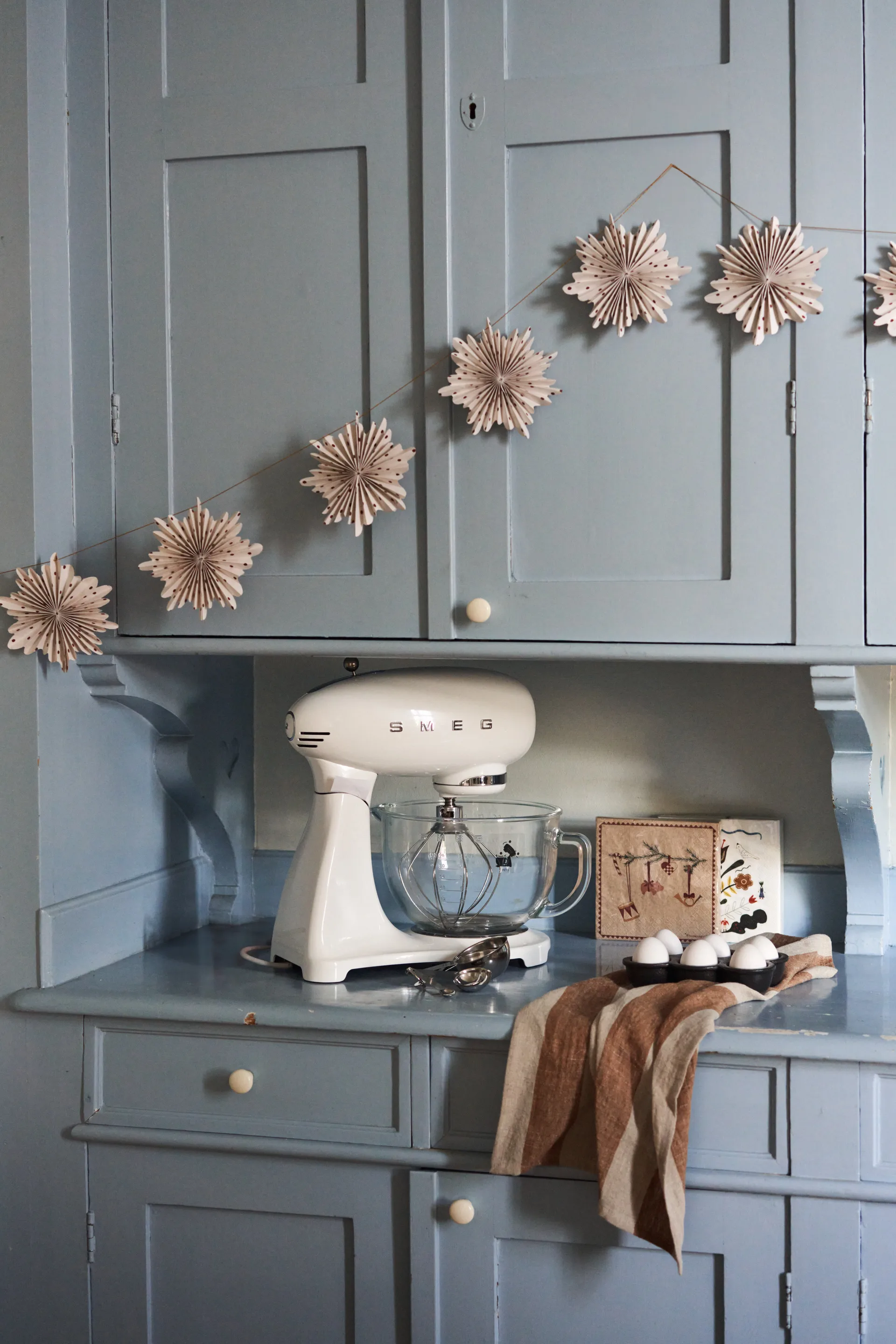 Grinalda festiva 3 m, Vermelho com bolinhas Scandi Living