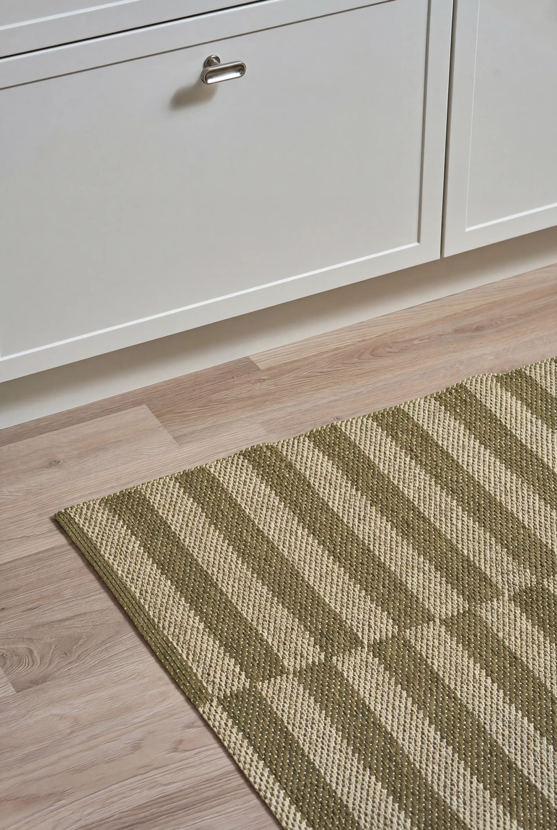 Path tapete, Verde-oliva, 200x300 cm Scandi Living