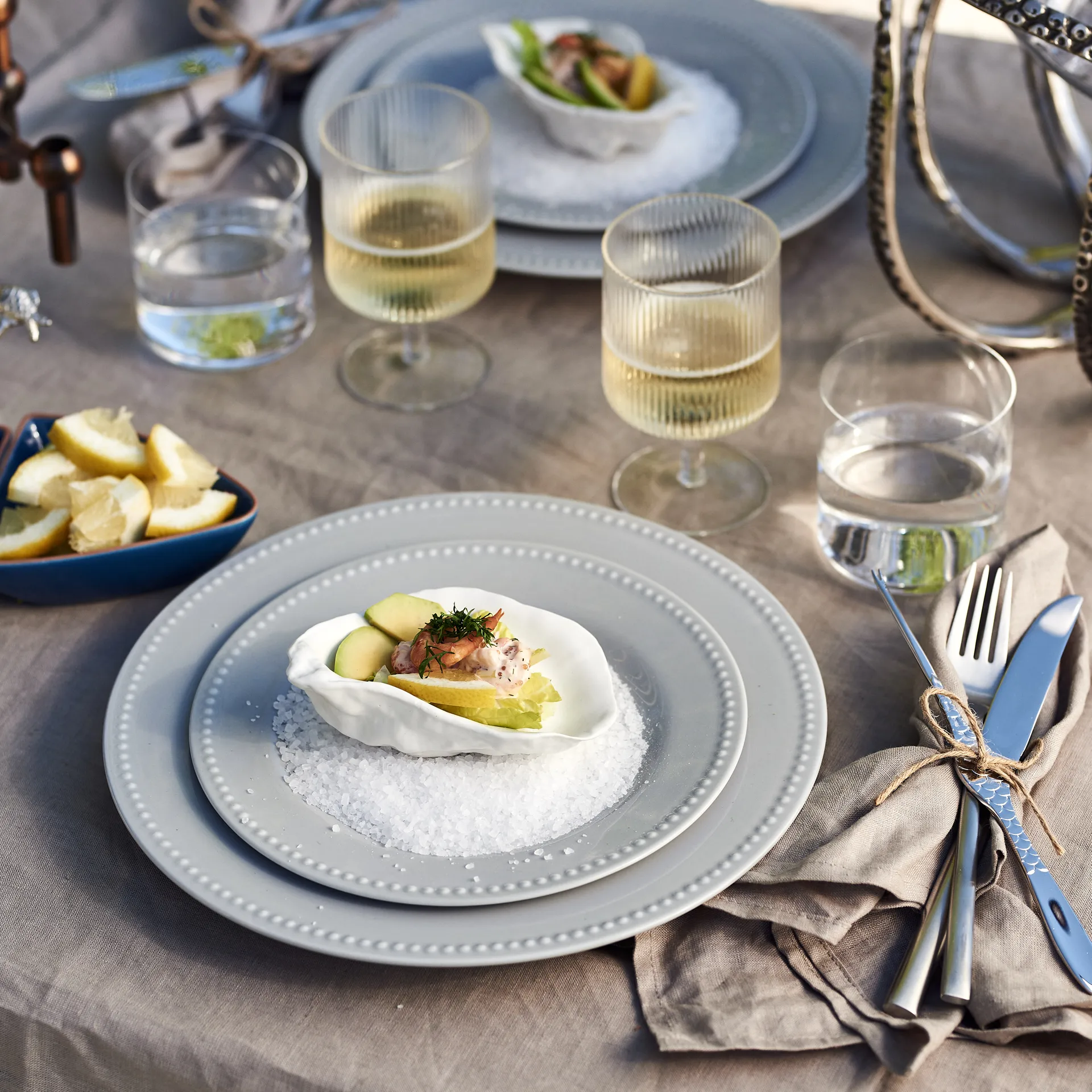 Prato Dots 28 cm, 4 un., Cinza Scandi Living