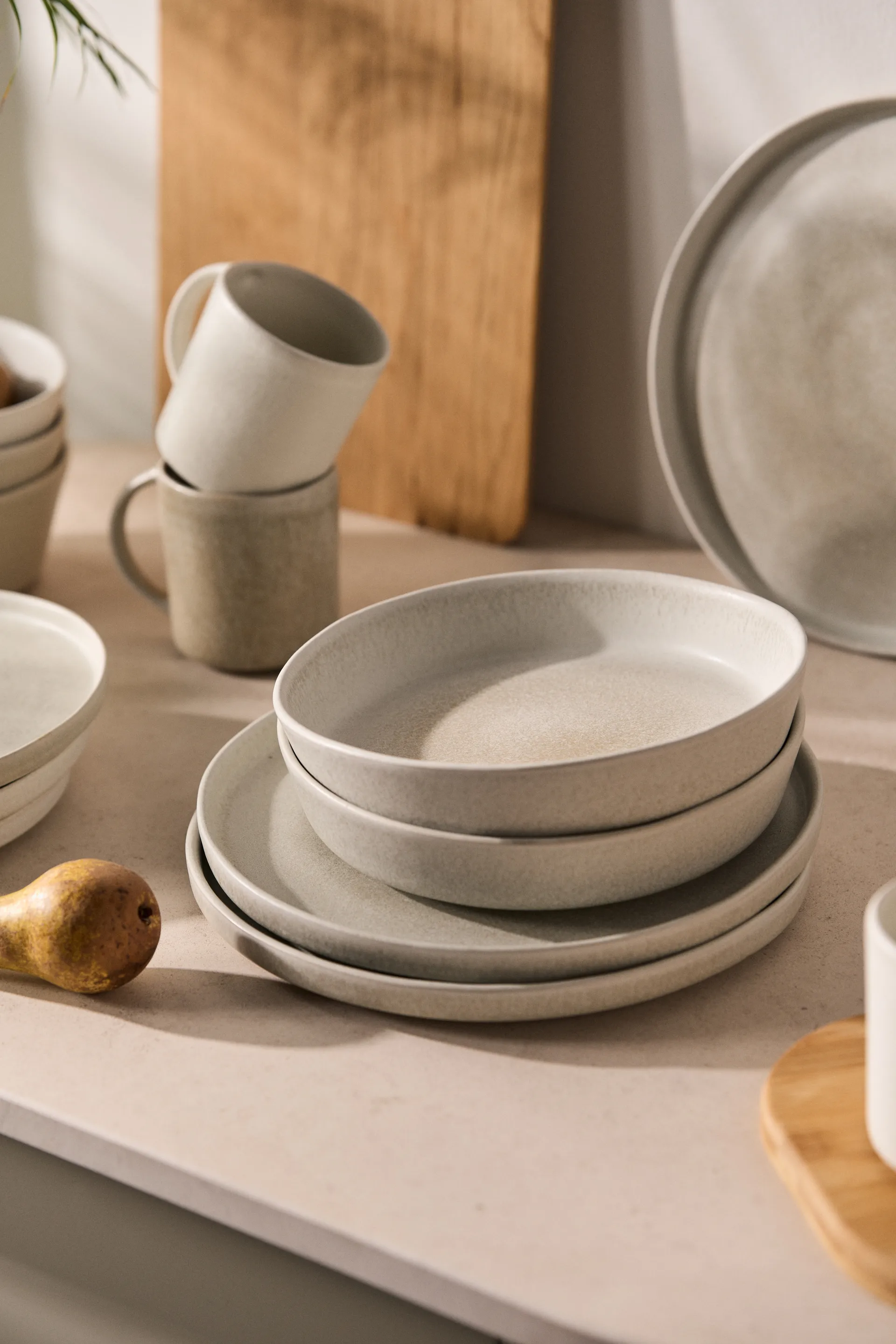 Sandsbro prato de massas light grey, Ø23 cm, conjunto de 8 Scandi Living