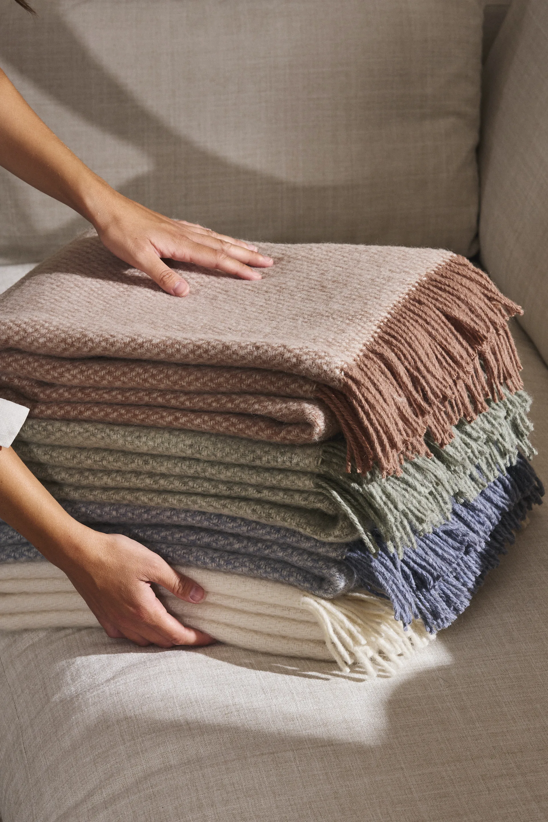 Sandstone manta de lã 130x180 cm, Azul pombo mesclado Scandi Living