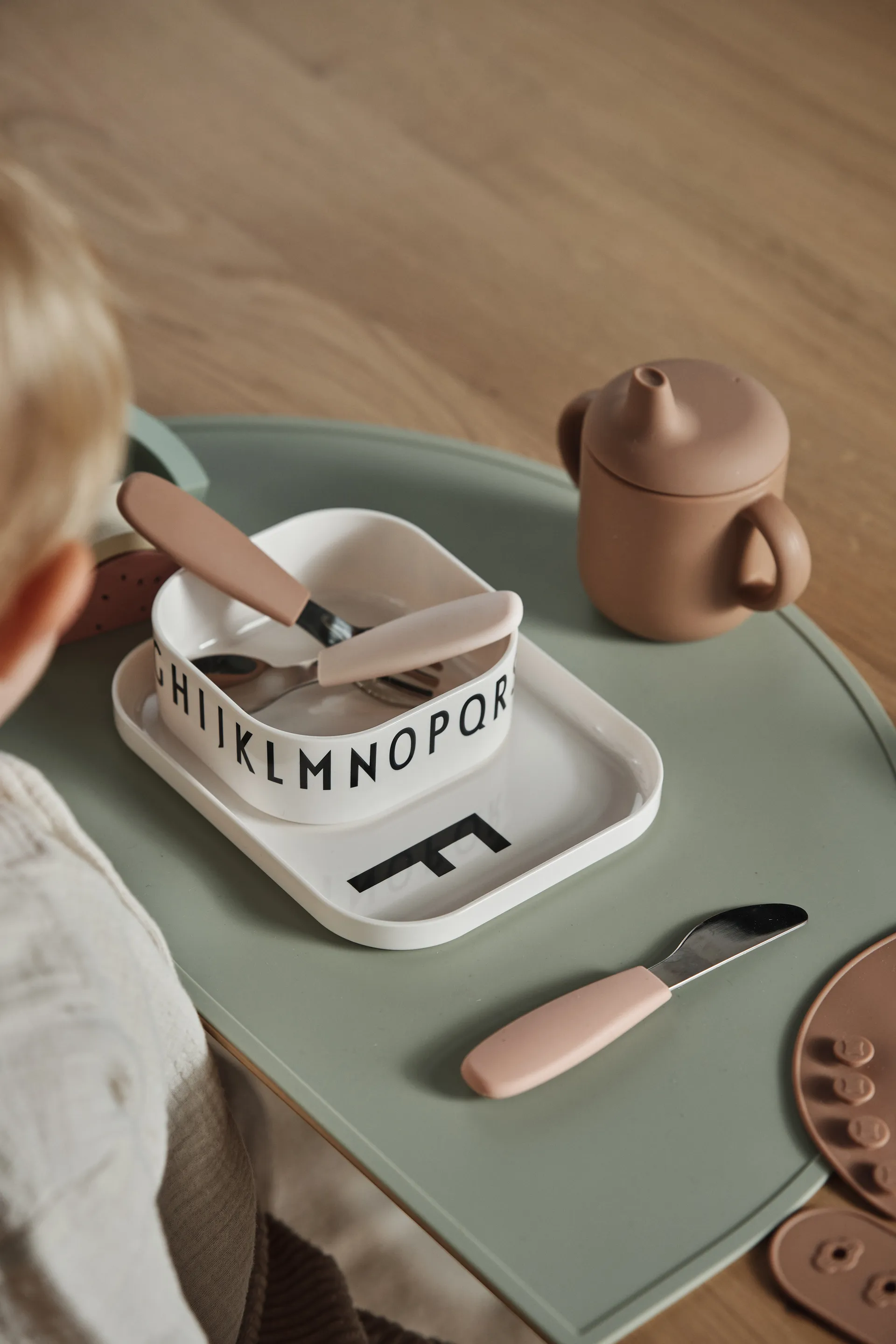 Suporte de silicone Lumi, Verde Scandi Living