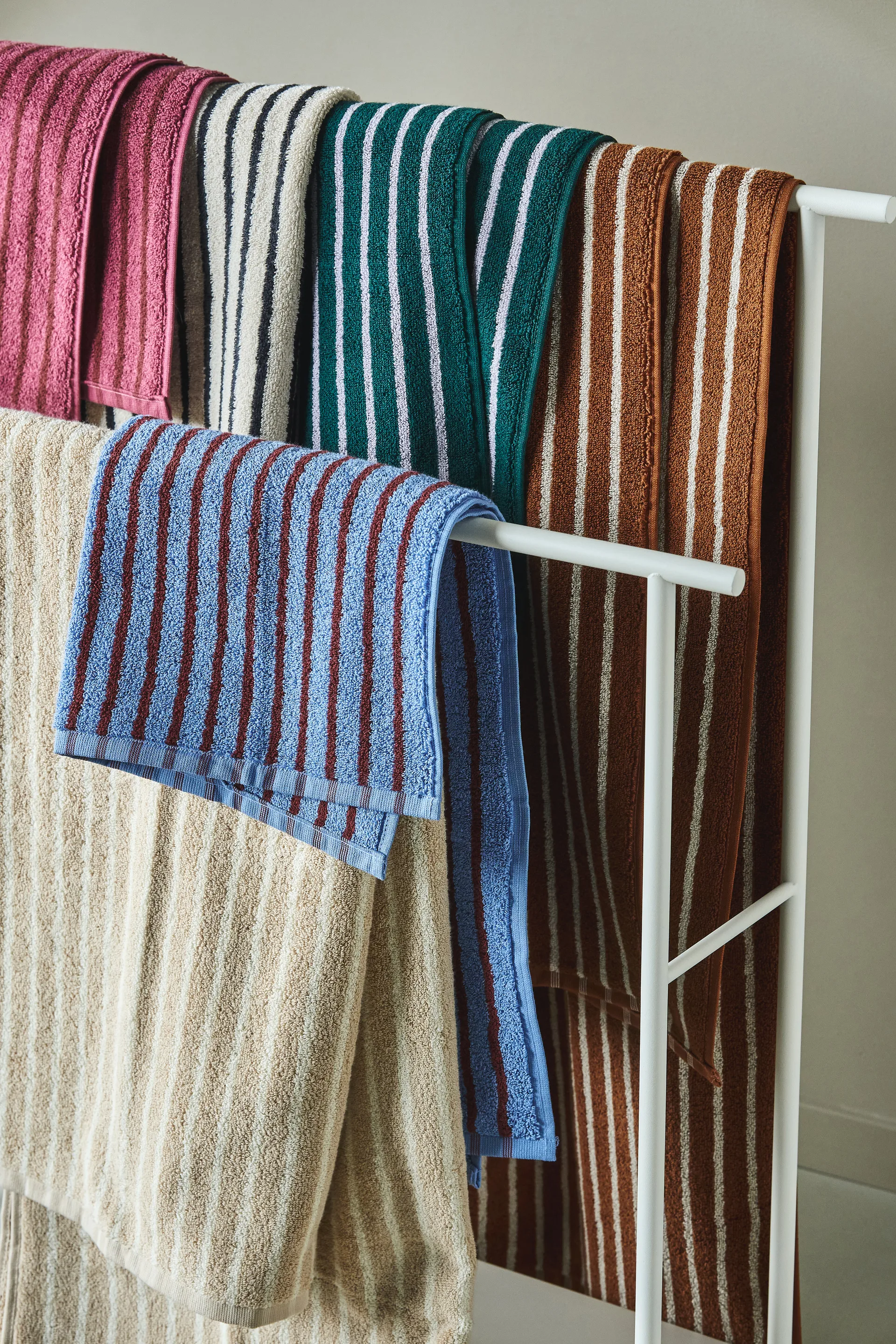 Toalha Drift 50x70 cm, Azul-vermelho Scandi Living