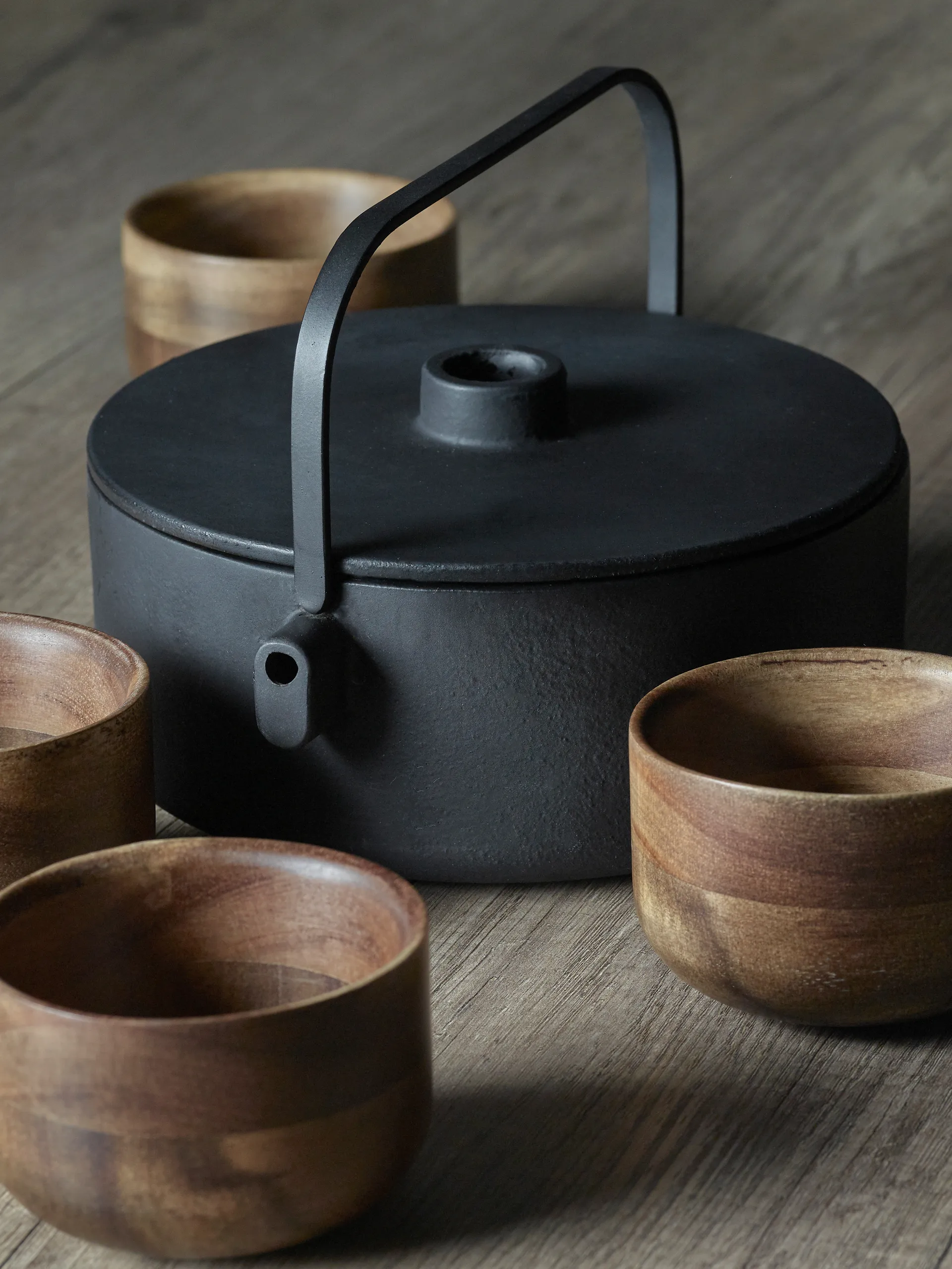 Bule de ferro fundido Collage 1,2 l, Preto Serax