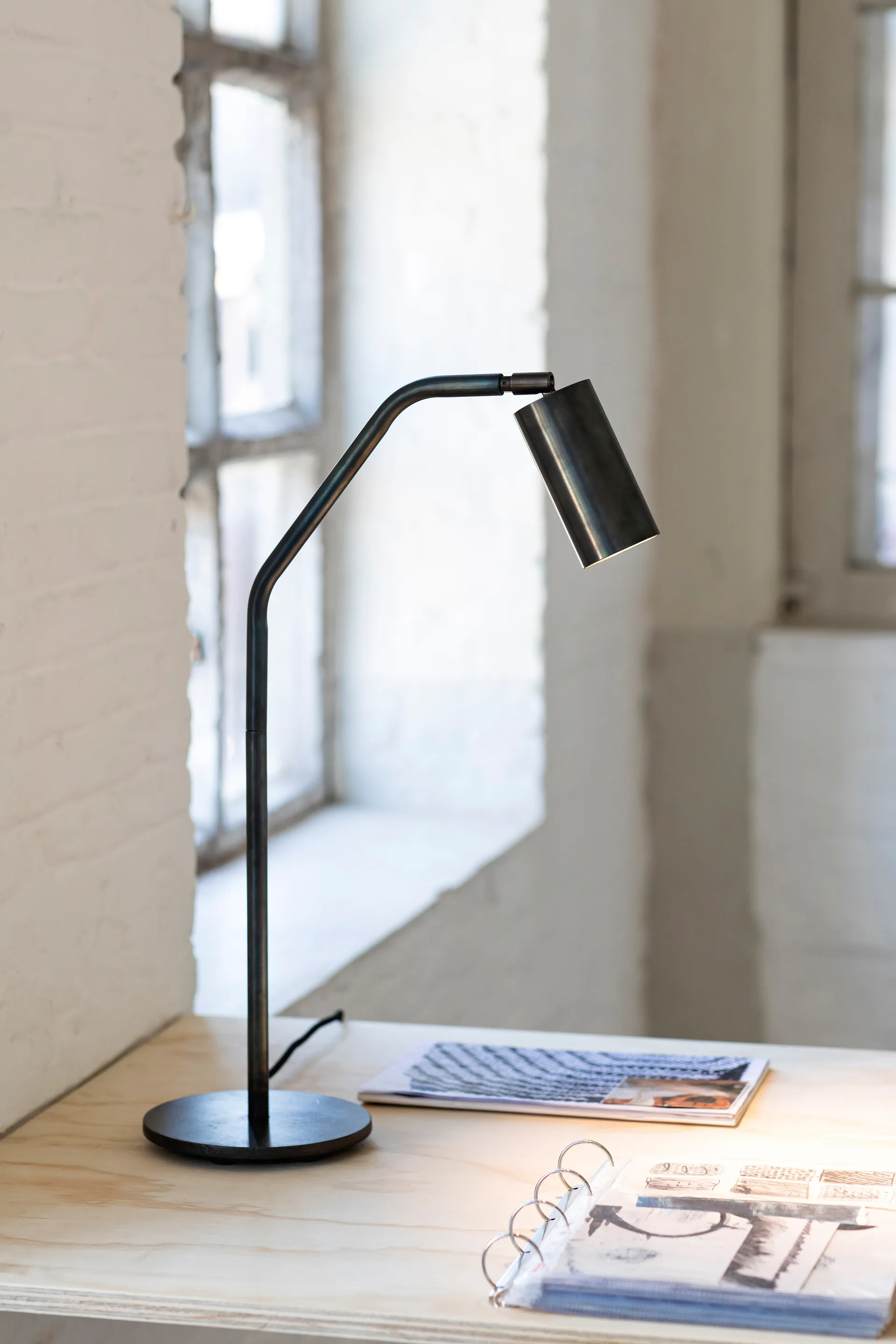 Candeeiro de mesa Sofisticato NR. 25 34x58 cm, Black Serax