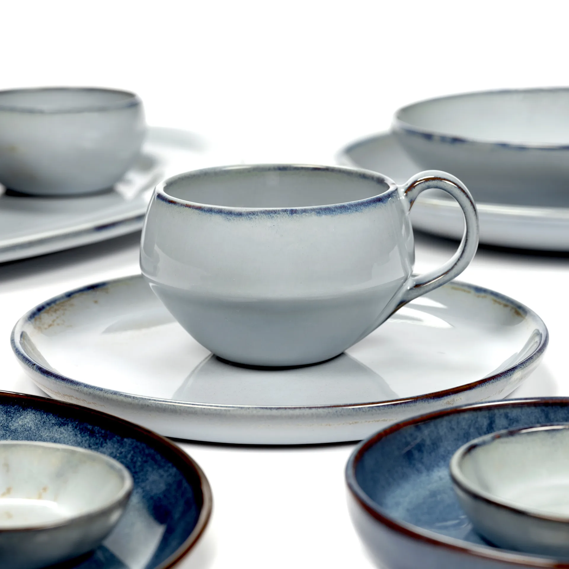 Caneca Pure Blue Glazed 27 cl, azul Serax