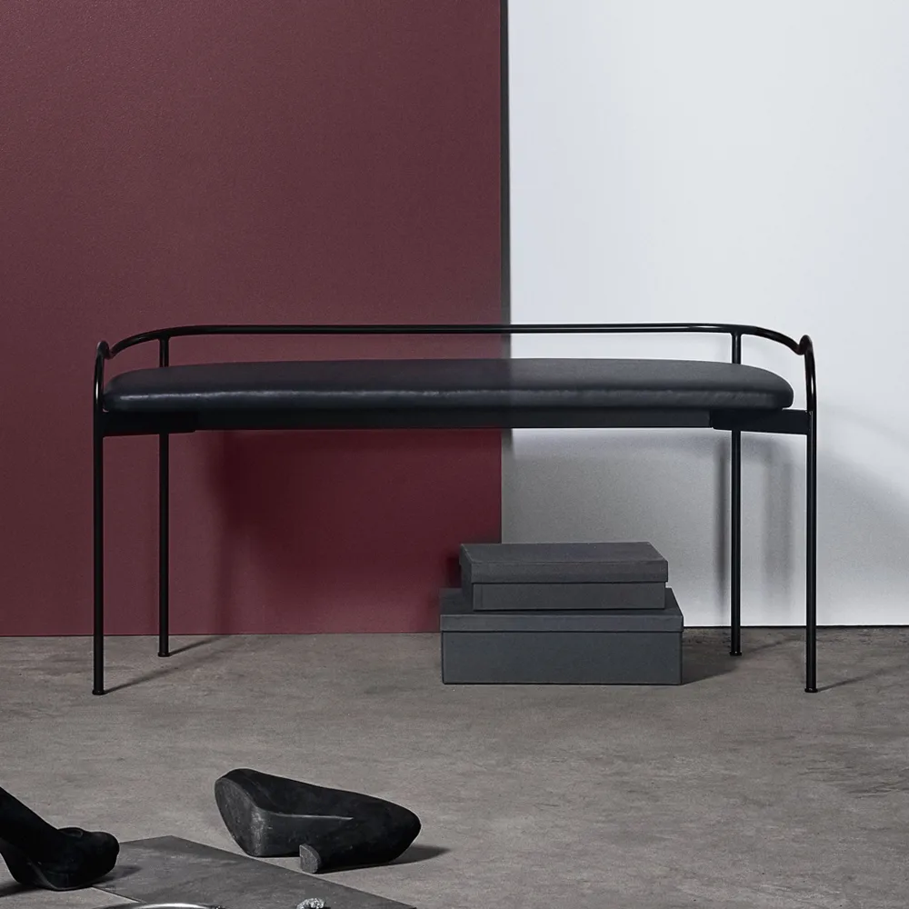 Banco Bubble, Couro preto SMD Design