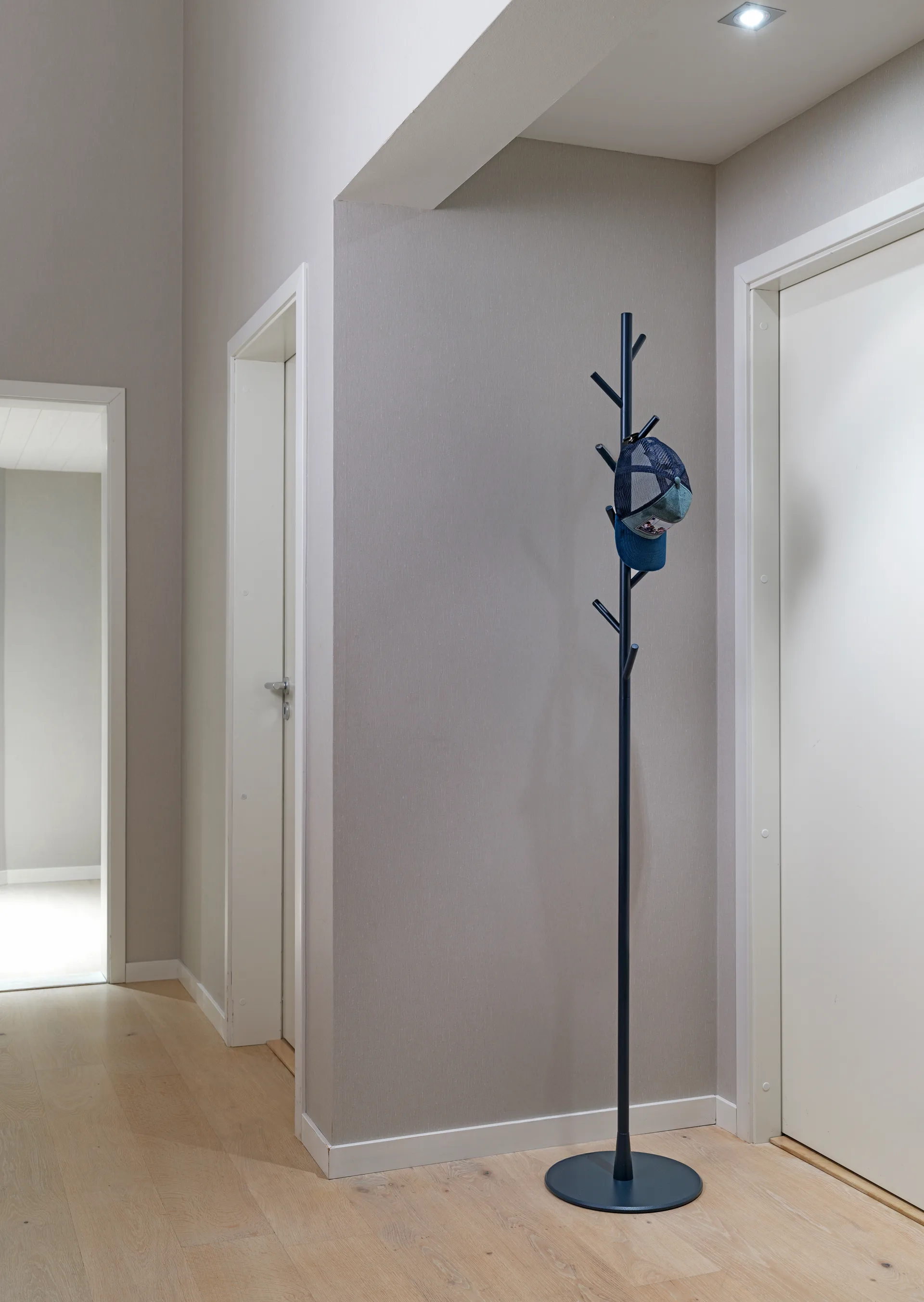 Sticks cabide de pé, Cardo SMD Design