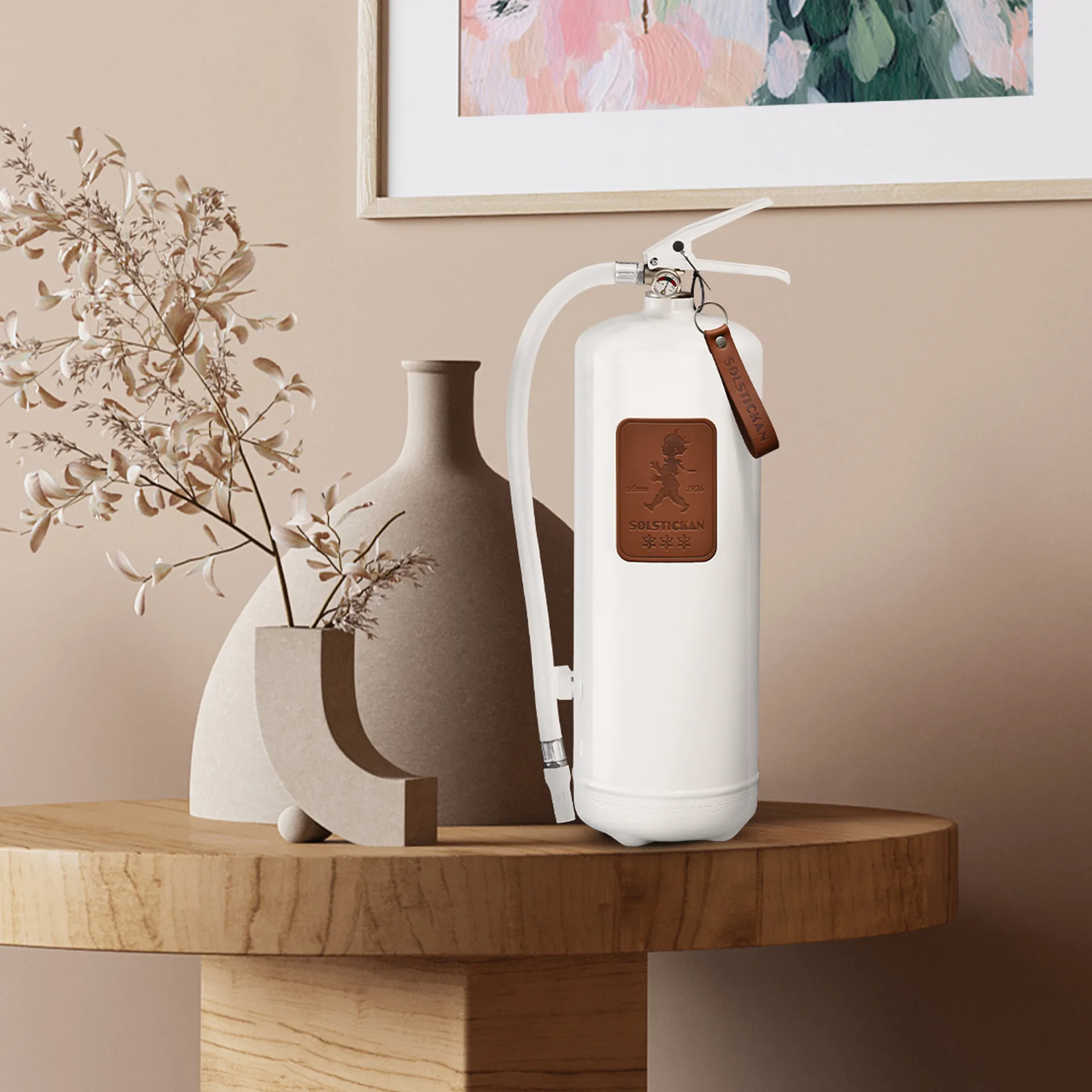 Solstickan extintor de incêndio 6 kg, Branco-couro marrom escuro Solstickan Design