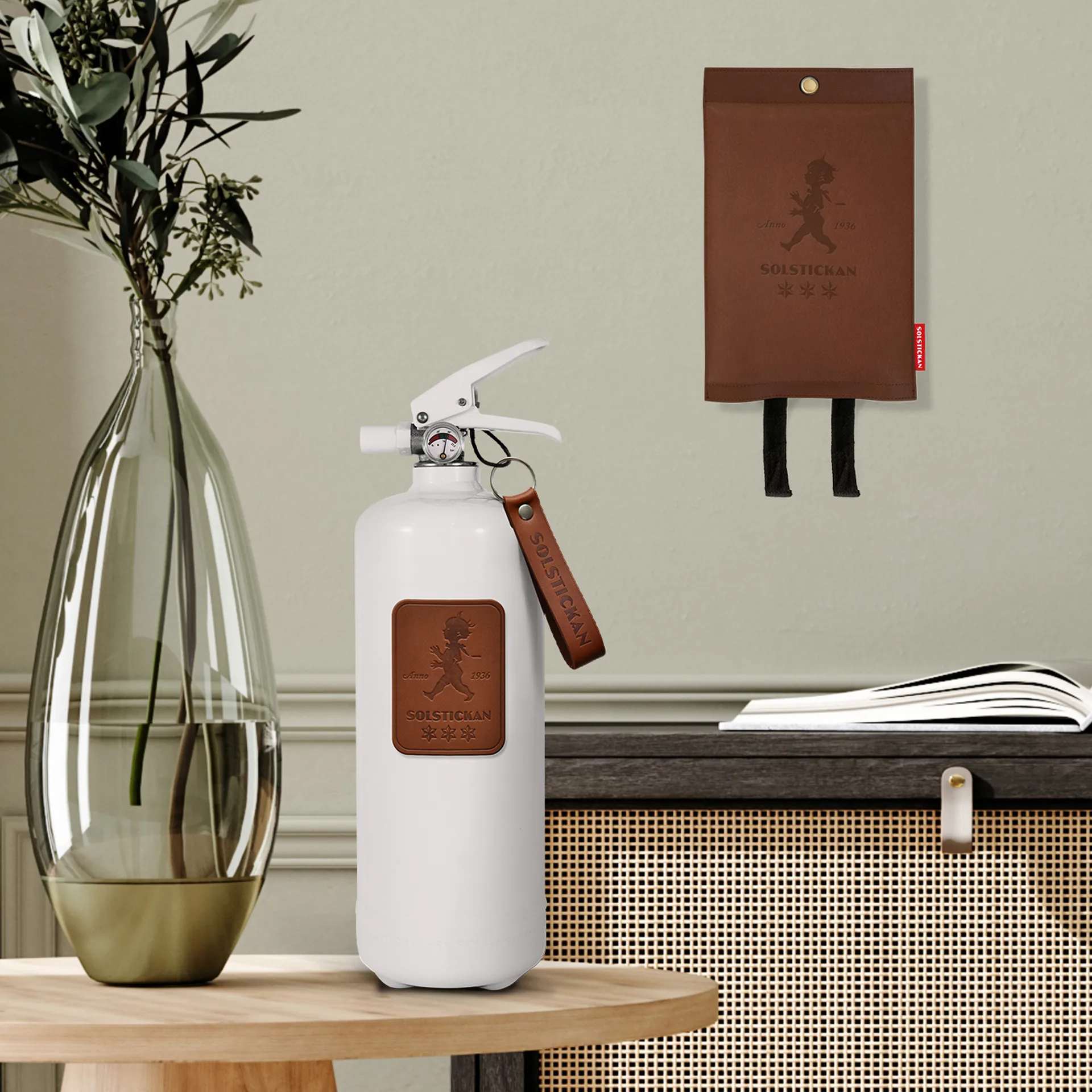 Solstickan Manta corta-fogo, estojo em couro 120x120 cm, Couro escuro Solstickan Design