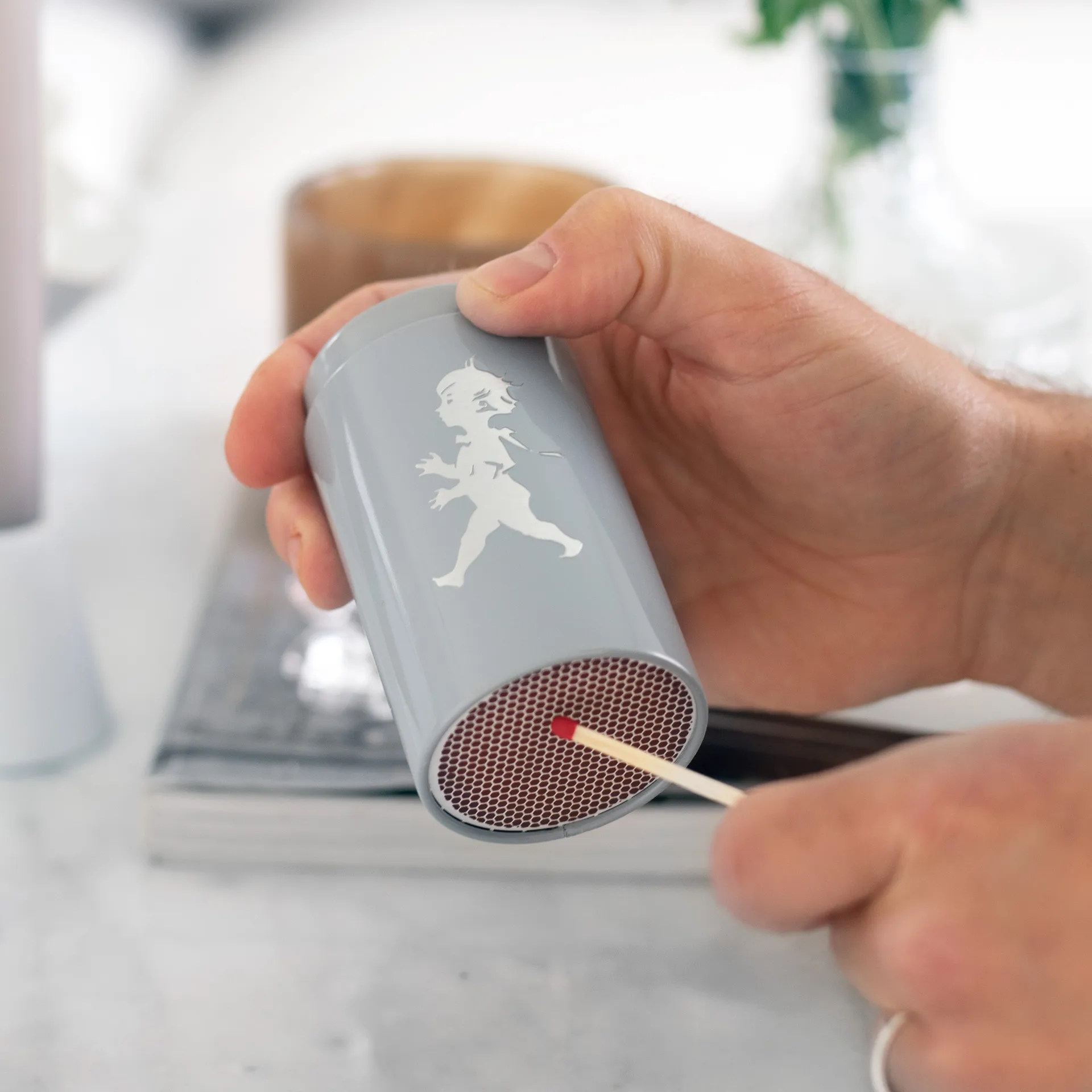 Solstickan Tubo de fósforos  100 unidades, Cinza Solstickan Design