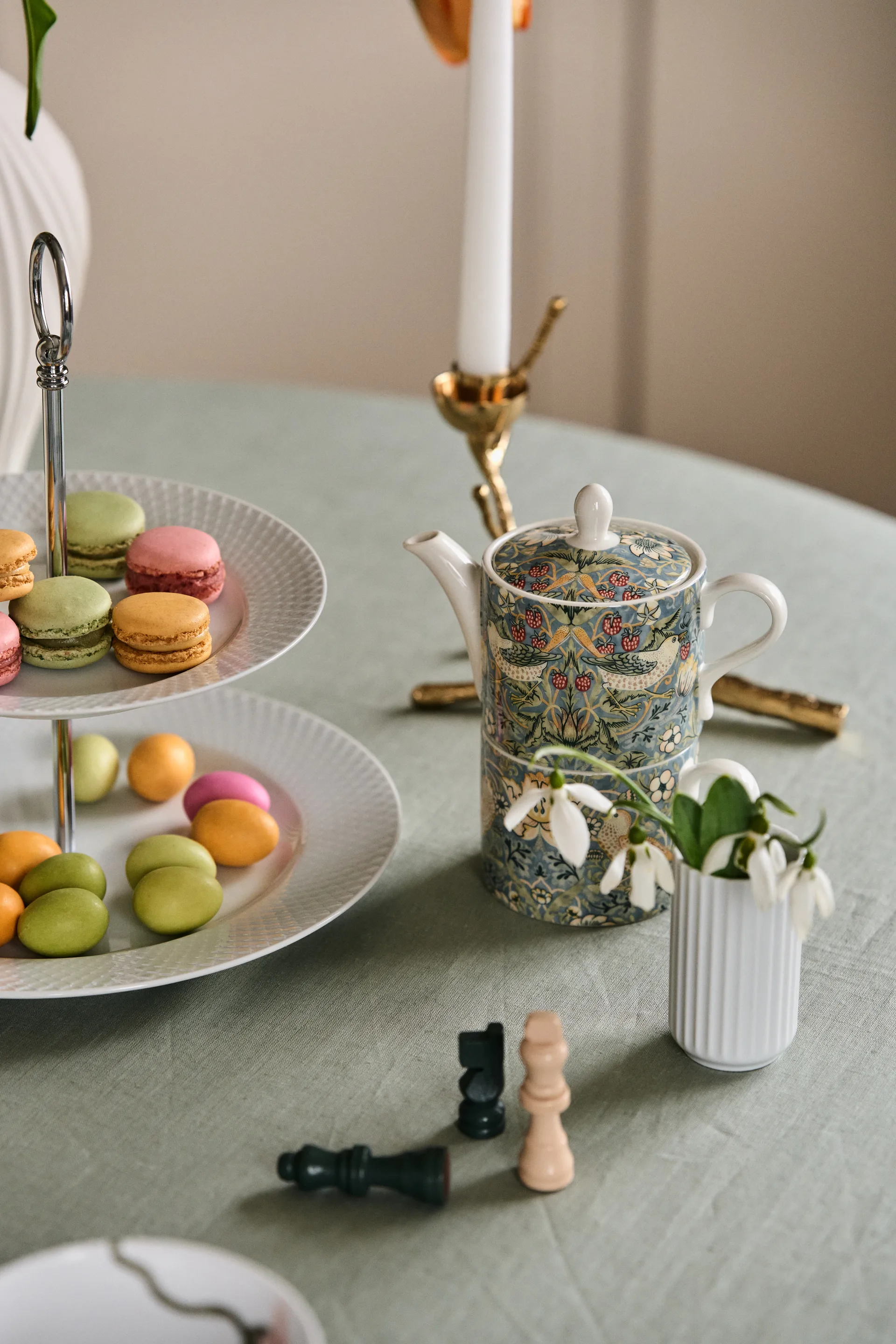 Chávena de chá com pires Strawberry Thief, Cinza Spode