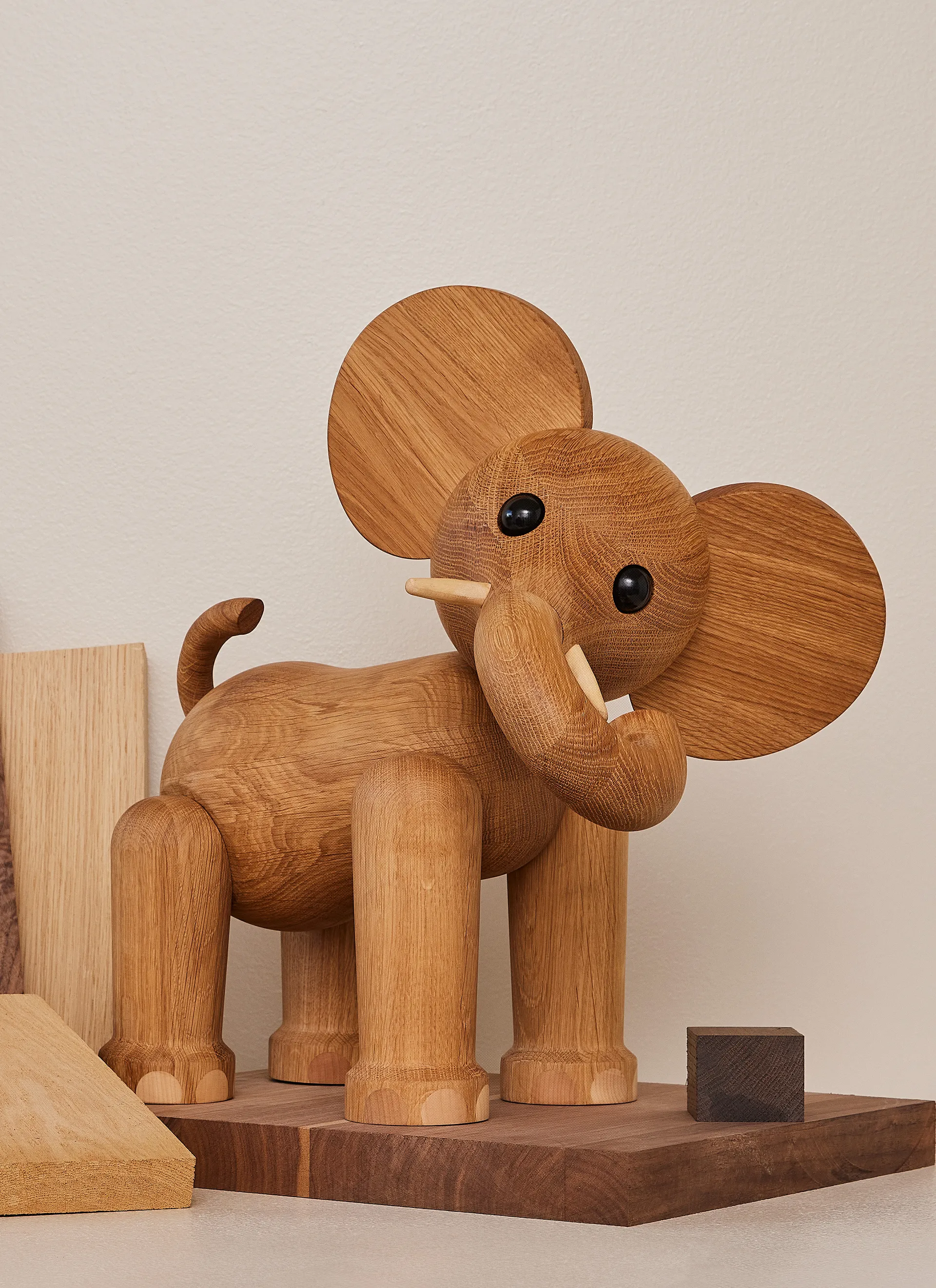 Decoração Elefante Tembo 41 cm, Carvalho Spring Copenhagen