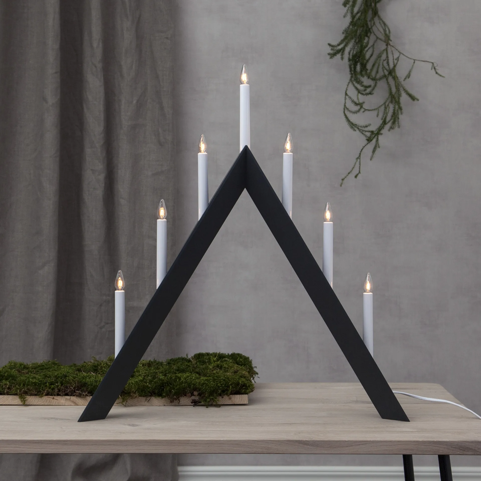 Arrow candelabro de Advento 64,5 cm, Cinzento Star Trading