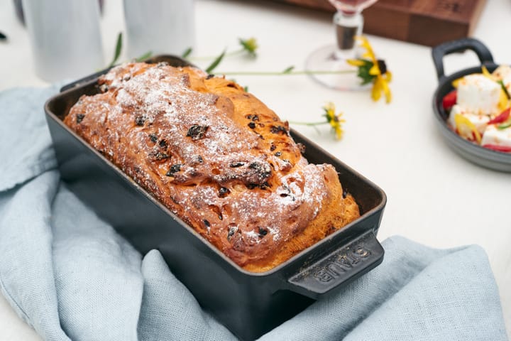 Staub forma de bolo de ferro fundido, 23x11 cm STAUB