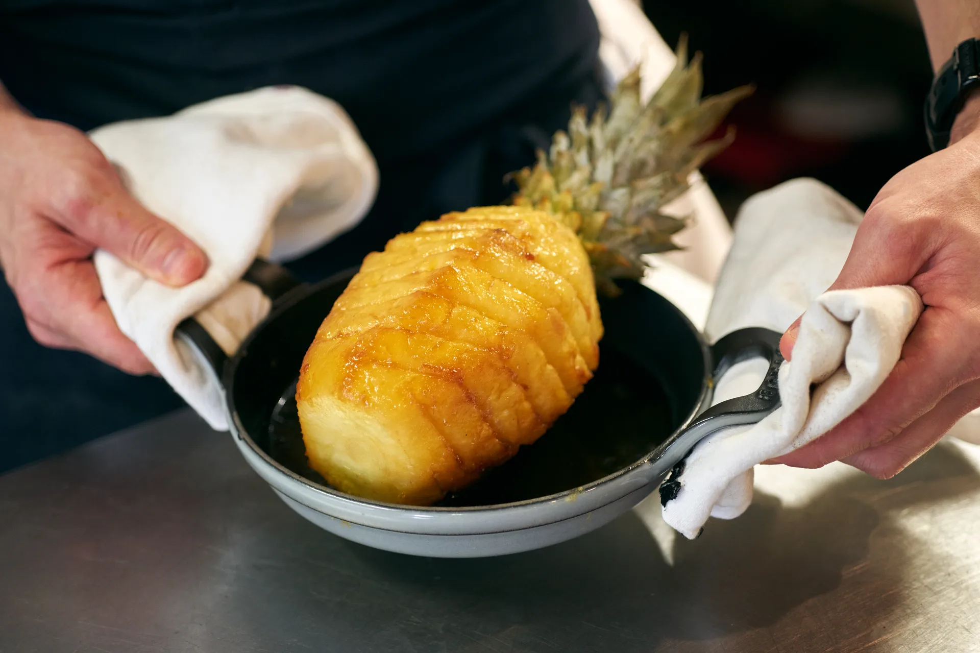 Staub forma redonda para forno de ferro fundido Ø20 cm, Cinza grafite STAUB