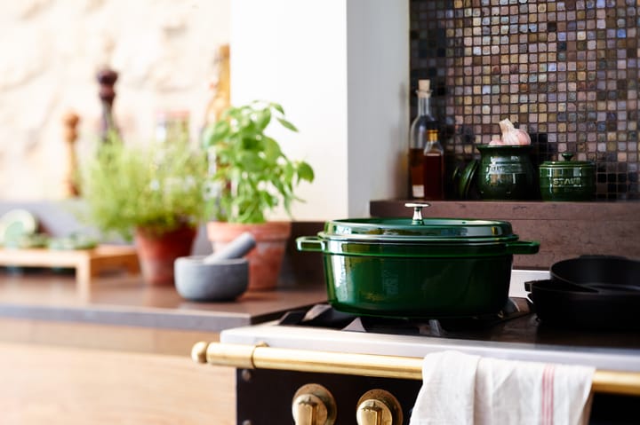Staub La Cocotte oval panela de ferro fundido 6,7 L, Verde manjericão STAUB