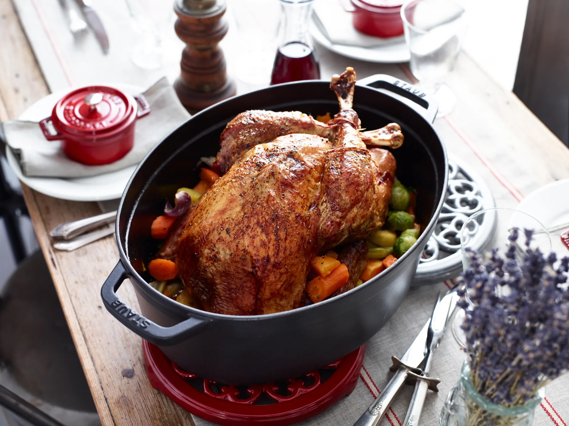 Staub La Cocotte oval panela de ferro fundido 8 L, Preto STAUB