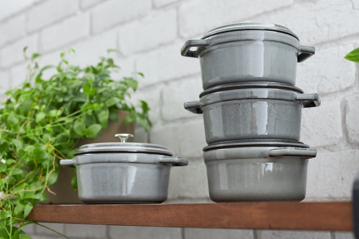 Staub La Cocotte panela redonda de ferro fundido 1,2 L, Cinza grafite STAUB