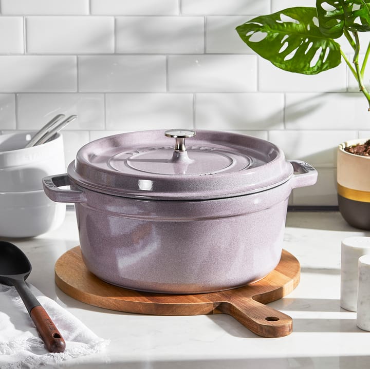 Staub La Cocotte panela redonda de ferro fundido 5,2 L, Flor de cerejeira STAUB