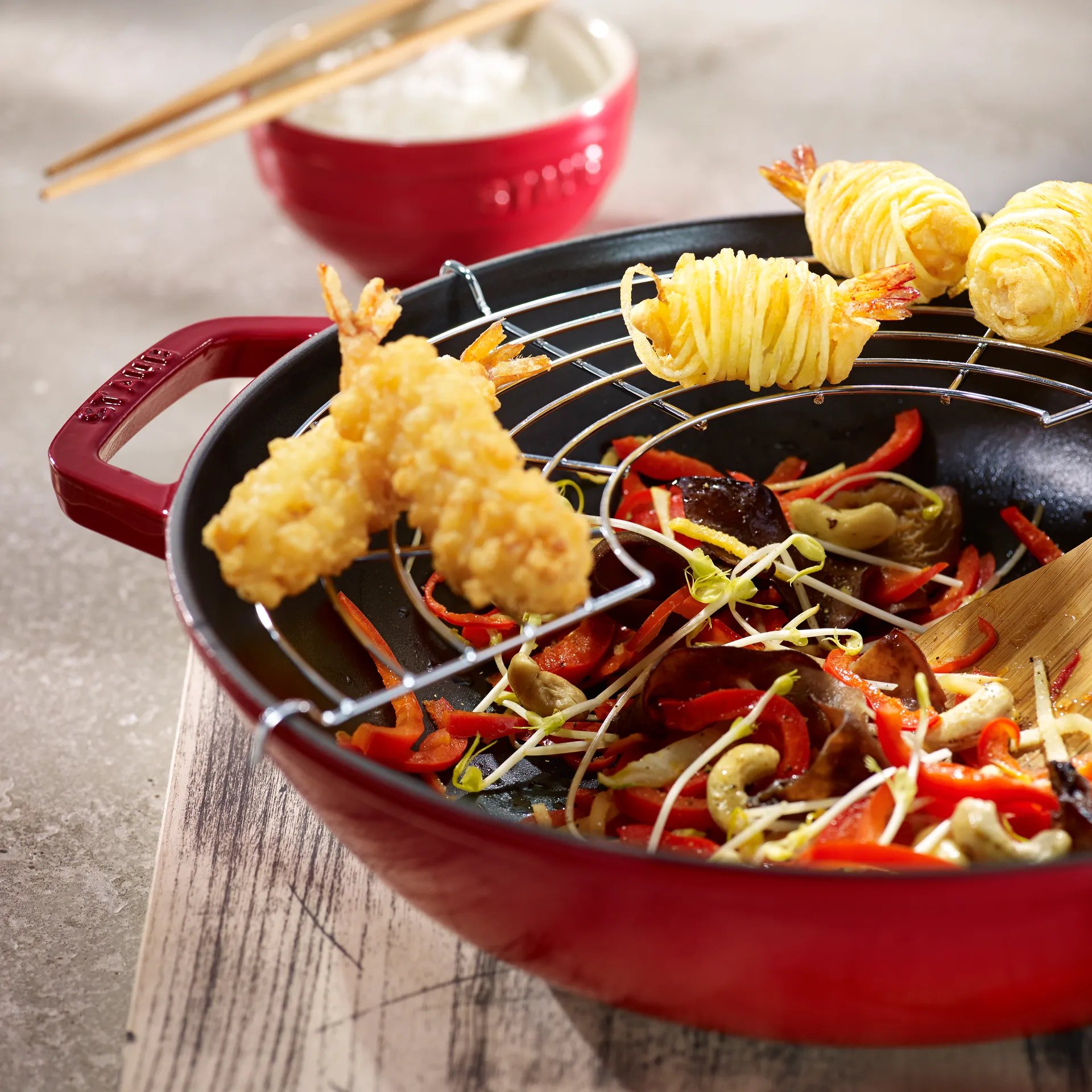 Wok com tampa de vidro Ø37 cm 5,7 L, Vermelho STAUB