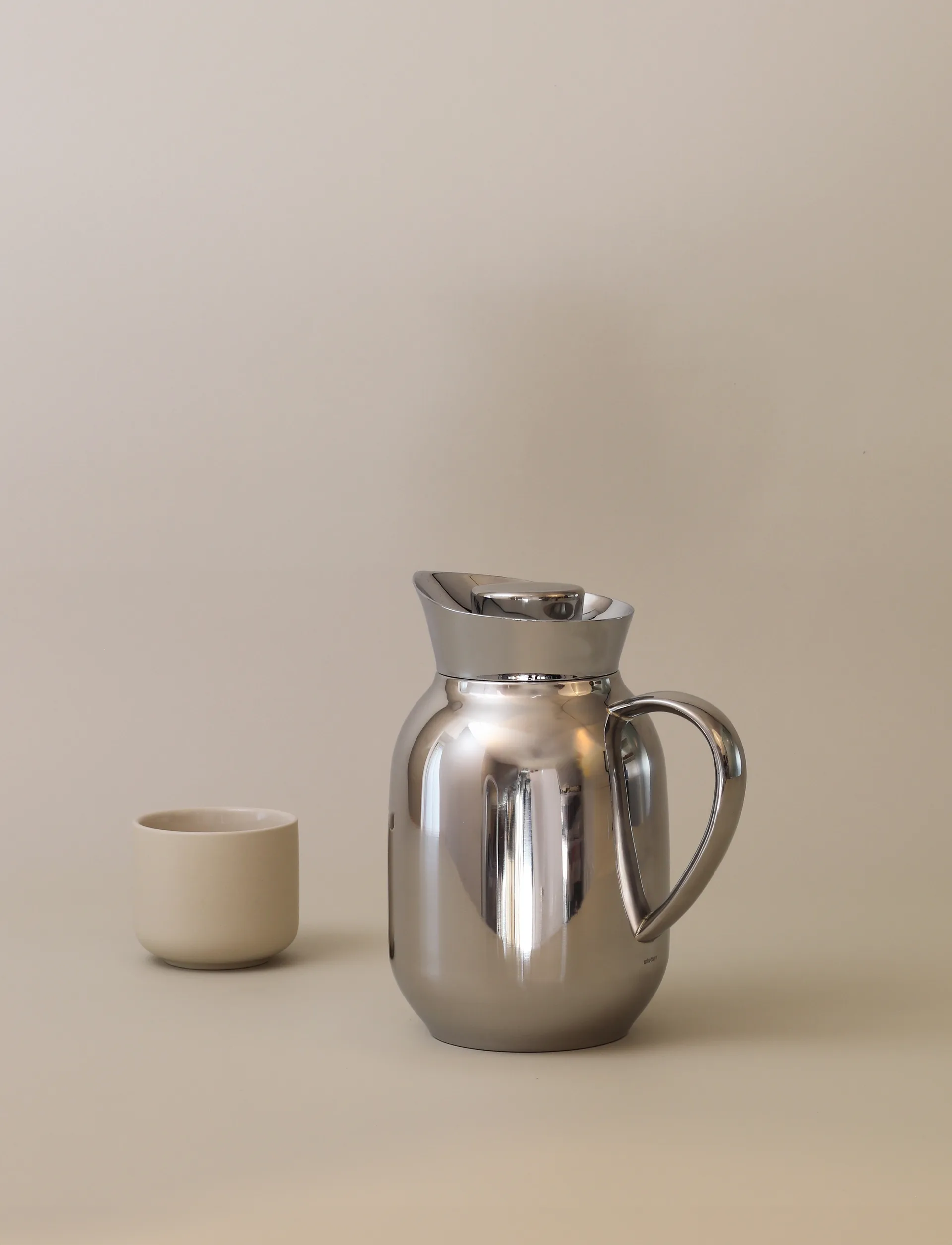Amphora garrafa térmica 1,2 L, Aço Stelton