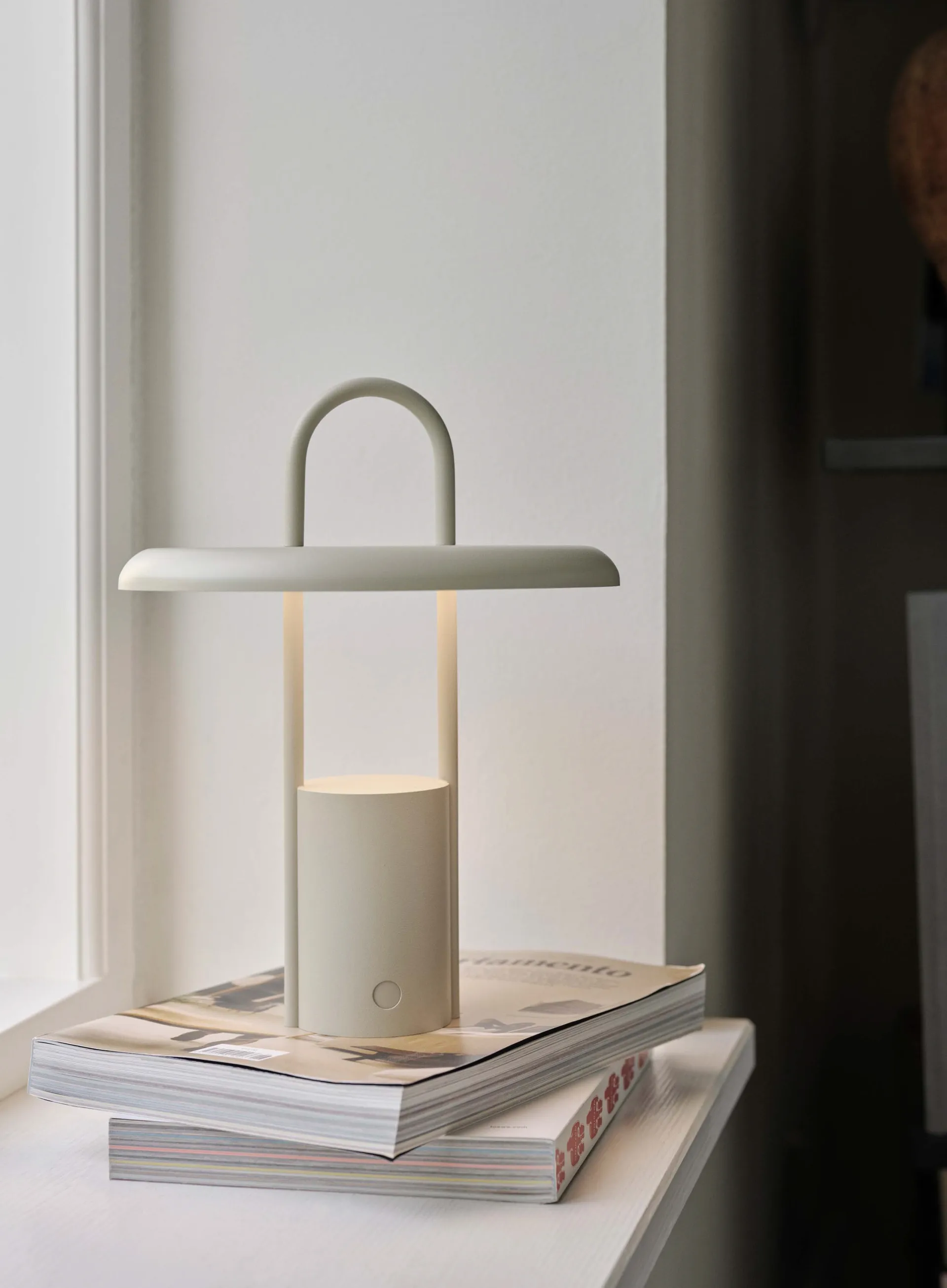 Candeeiro portátil LED Pier 25 cm, Sand Stelton