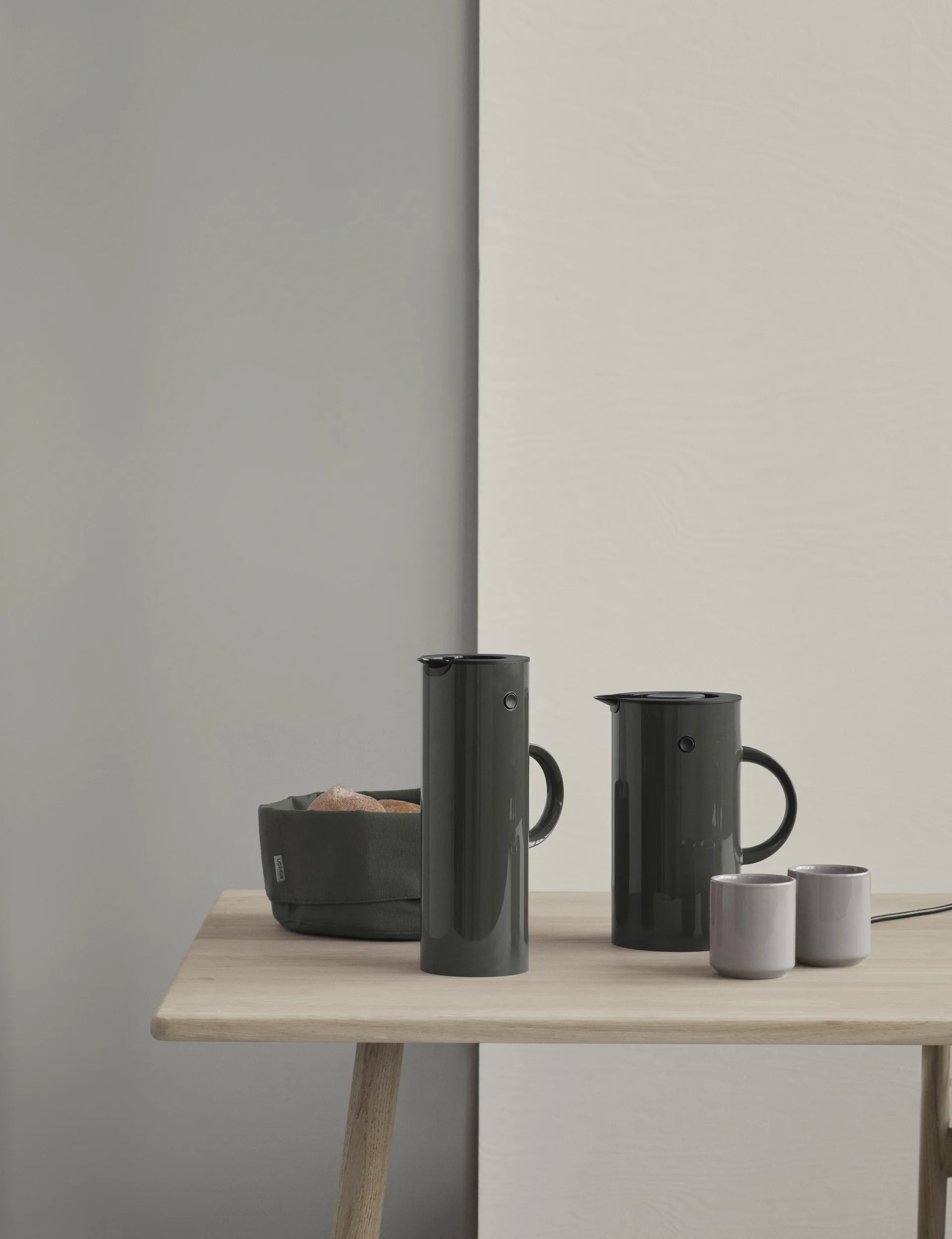 EM77 chaleira elétrica 1,5 L, Dark forest Stelton
