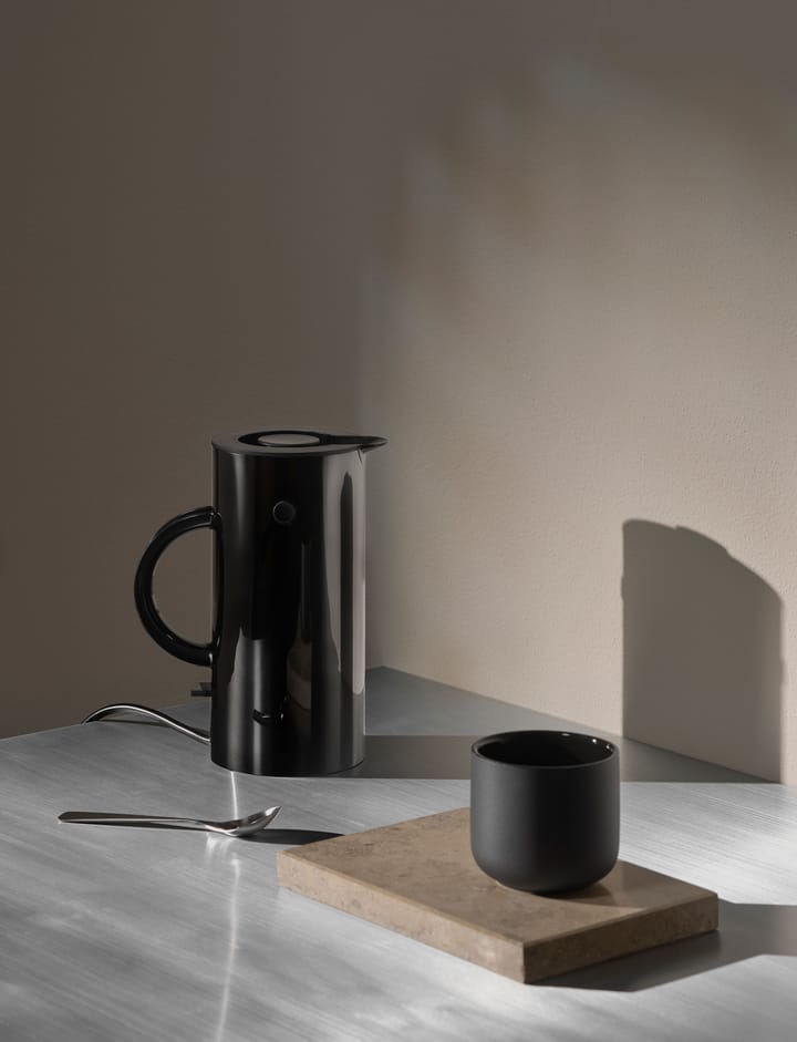 EM77 jarra elétrica (EU) 0,5 L, Preto Stelton