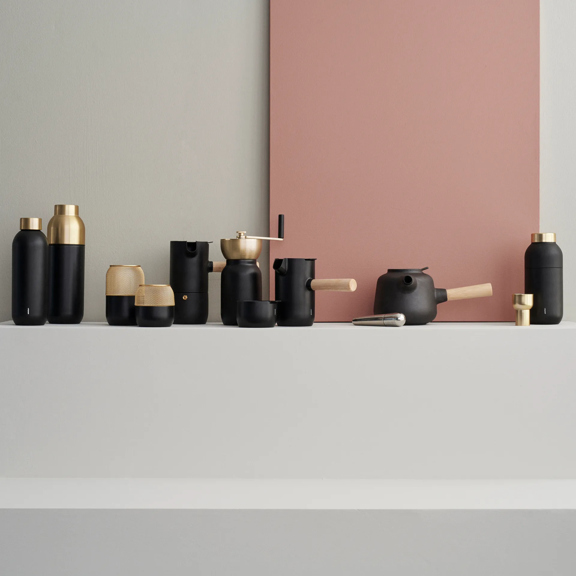 Garrafa termo Collar 0.75 l, preto Stelton