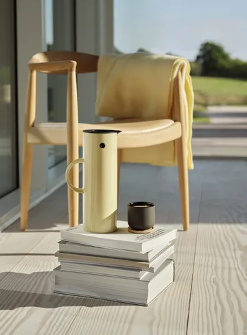 Stelton EM77 garrafa térmica 1 L - Mellow yellow - Stelton
